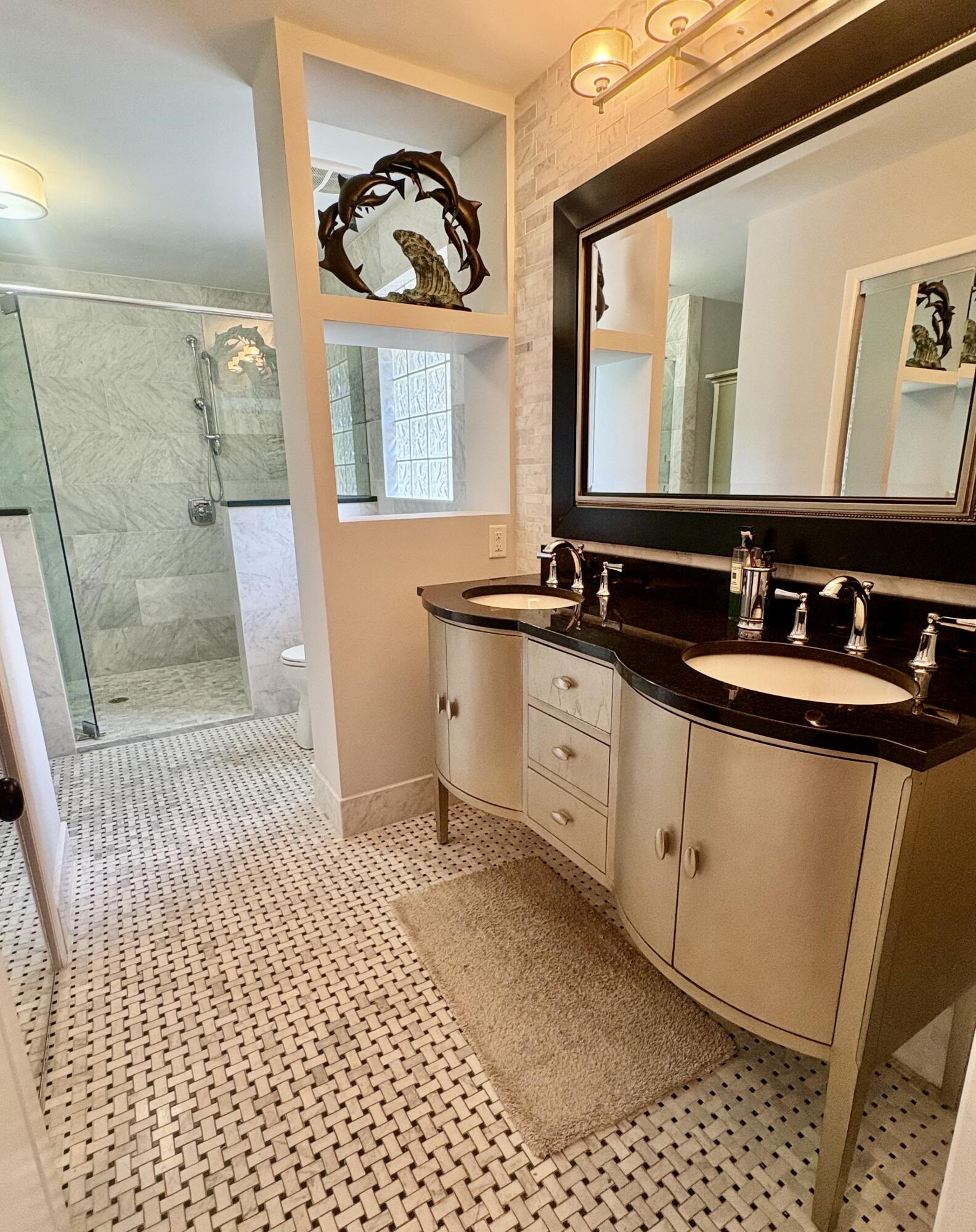 103 E Capri Cove Niceville FL 32578