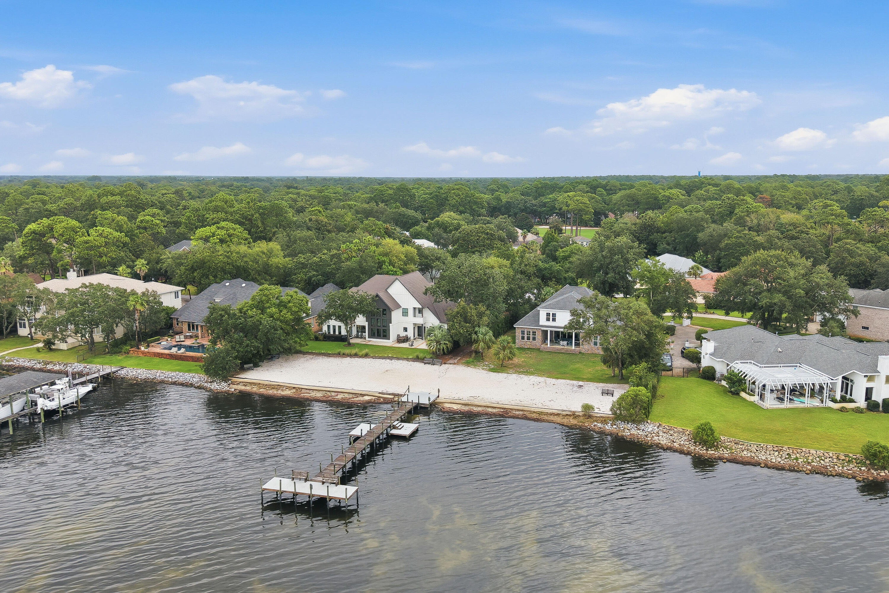 1307 Windward Circle Niceville FL 32578