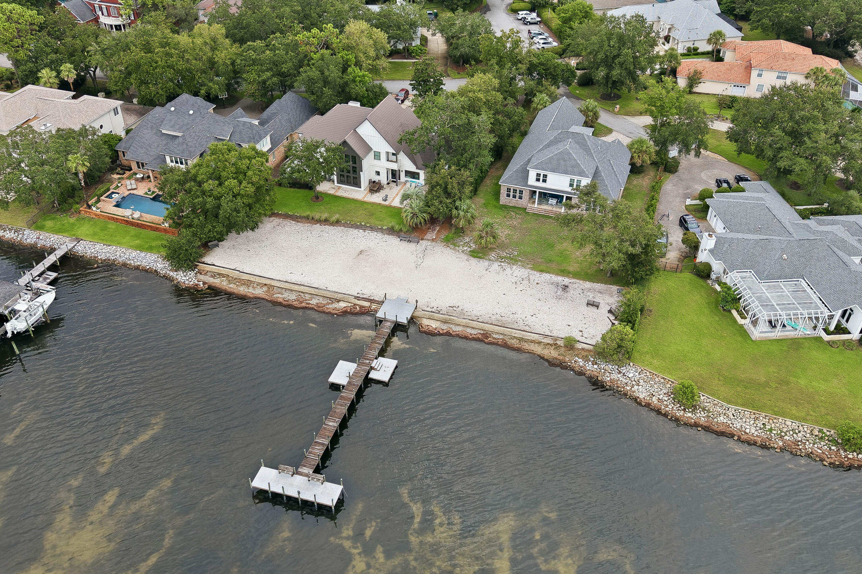 1307 Windward Circle Niceville FL 32578