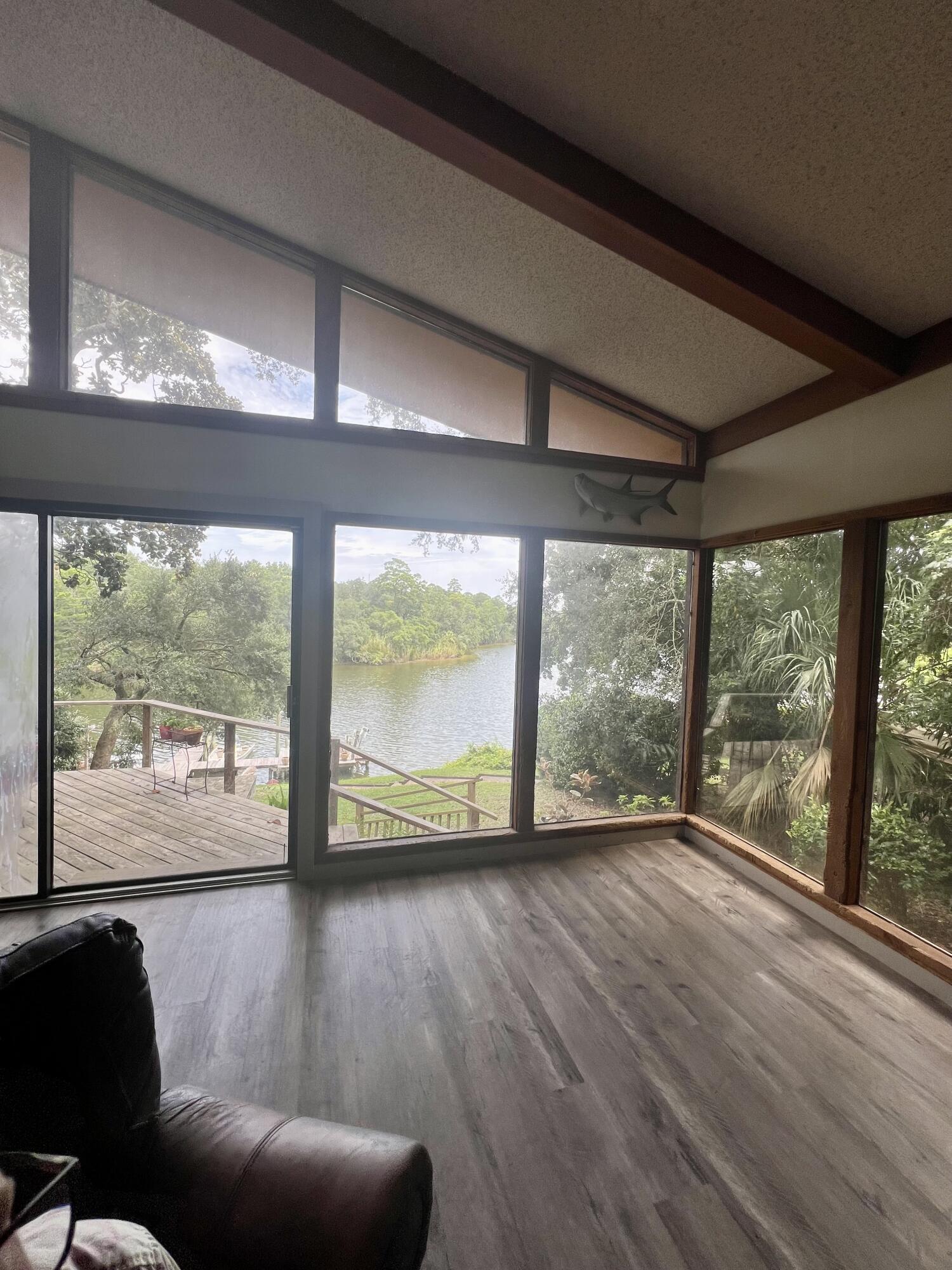 5 Poquito Road Shalimar FL 32579