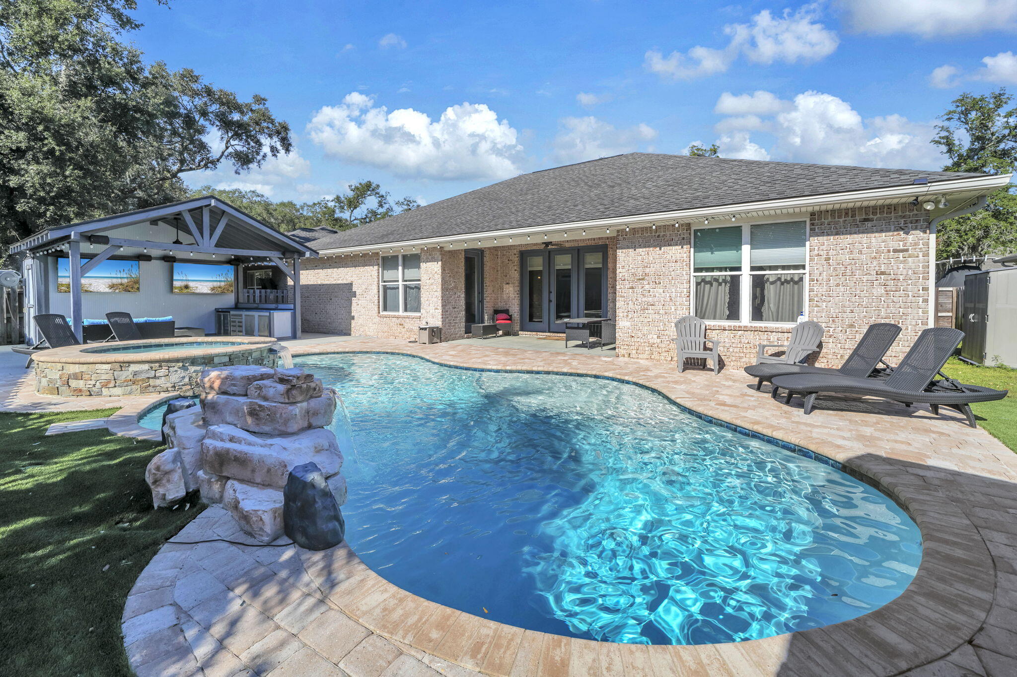38 SE Pryor Road Fort Walton Beach FL 32548