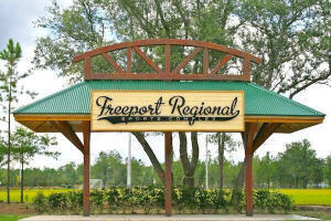 267 Buxtons Way Freeport FL 32439