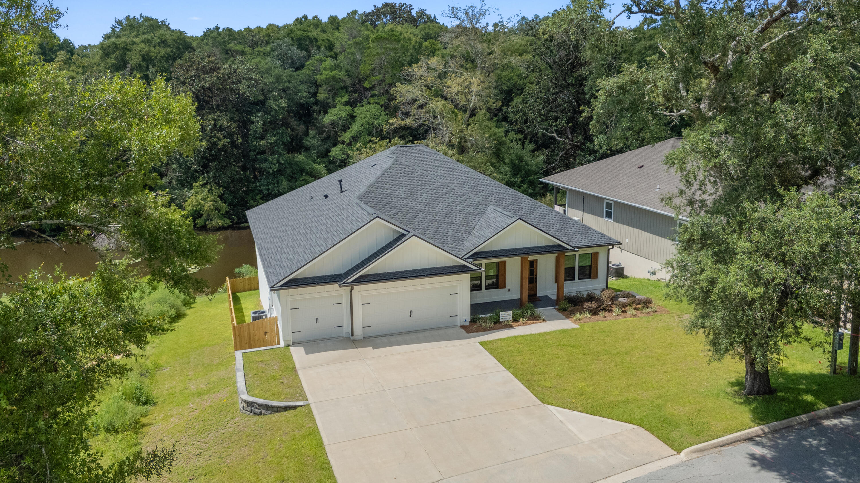 1720 25th Street Niceville FL 32578