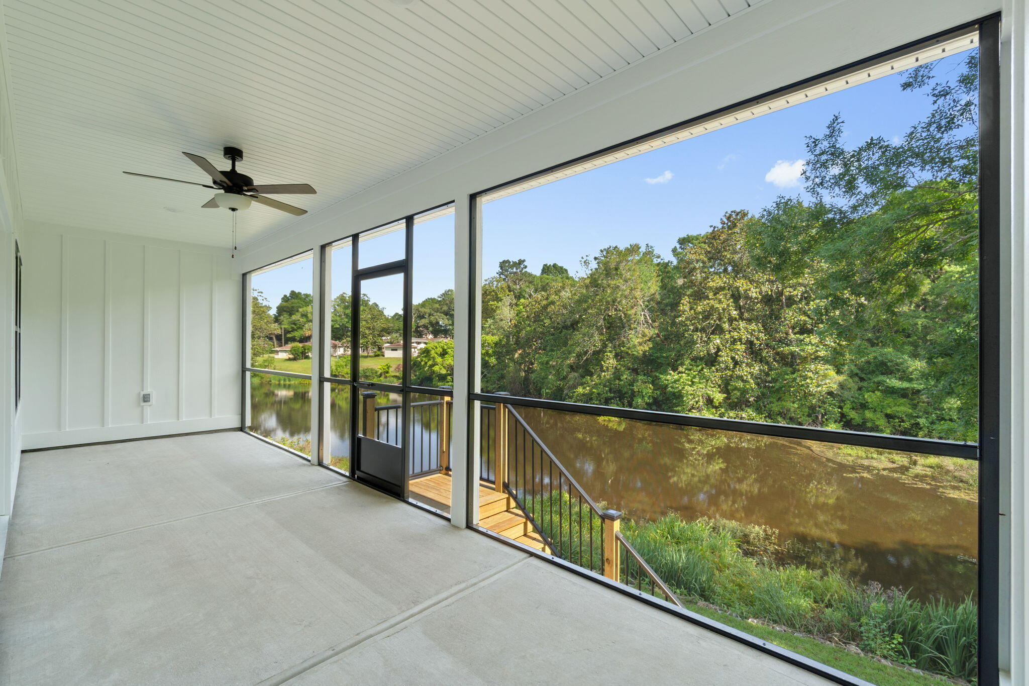 1720 25th Street Niceville FL 32578