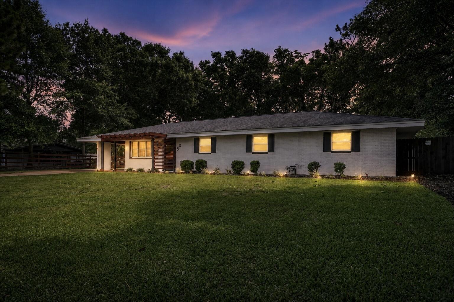 59 NE Oregon Drive Fort Walton Beach FL 32548