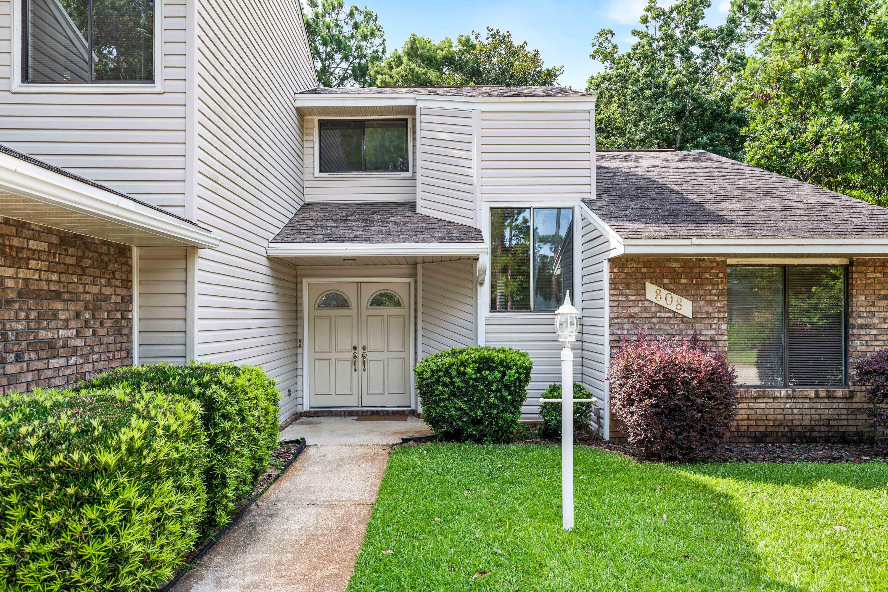 808 S Turnberry Cove Niceville FL 32578