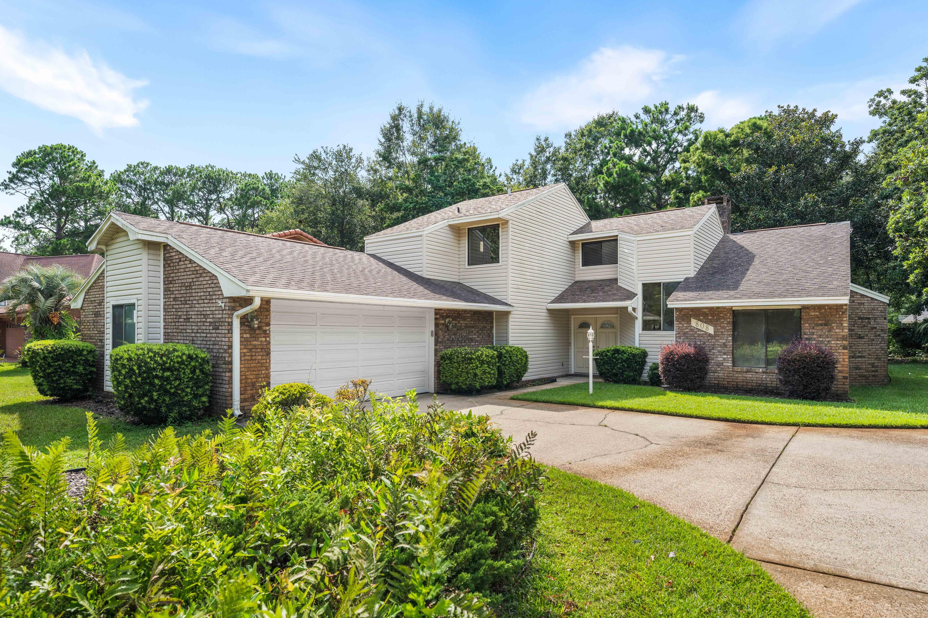 808 S Turnberry Cove Niceville FL 32578