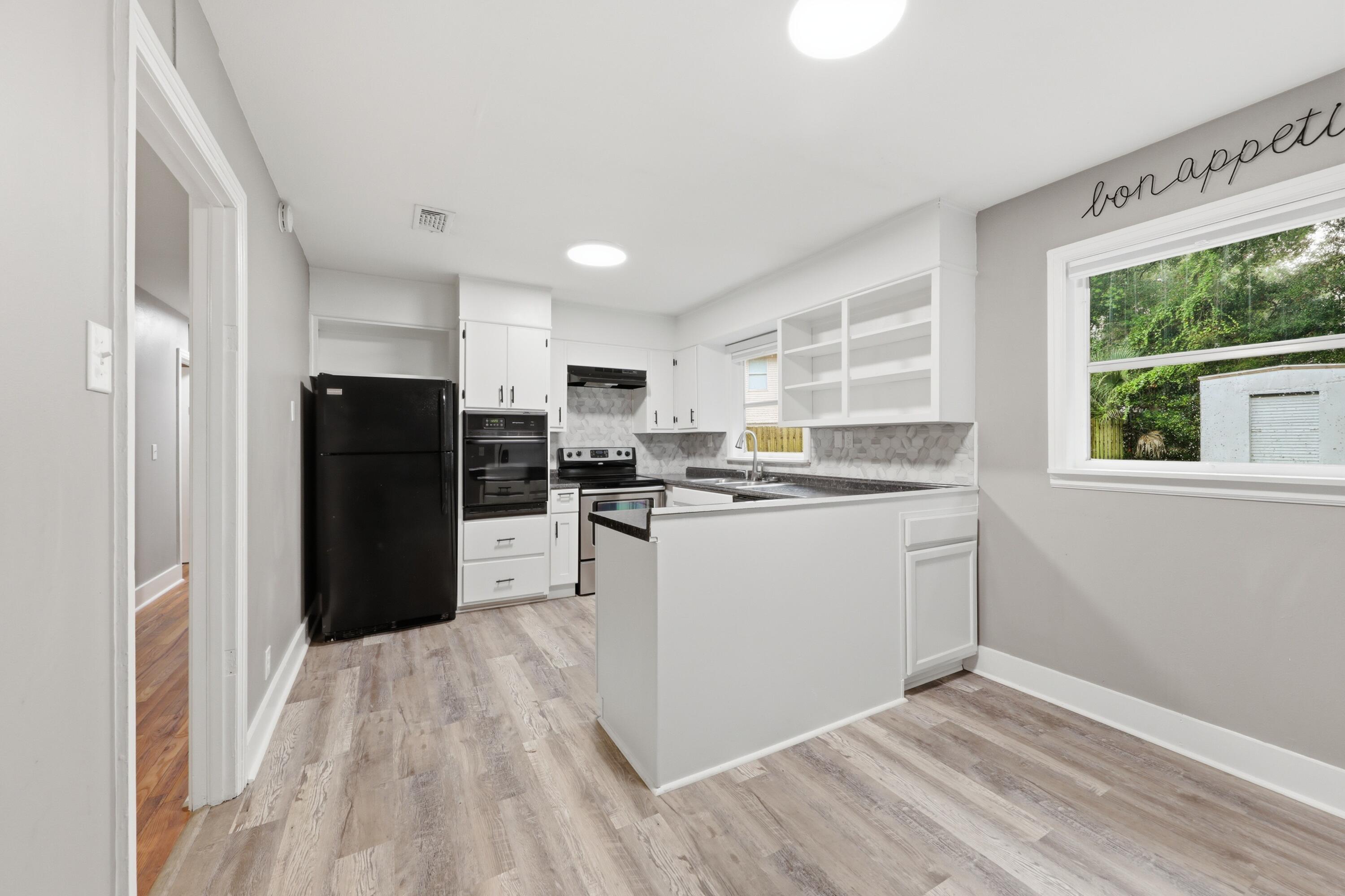 259 Edge Avenue Valparaiso FL 32580