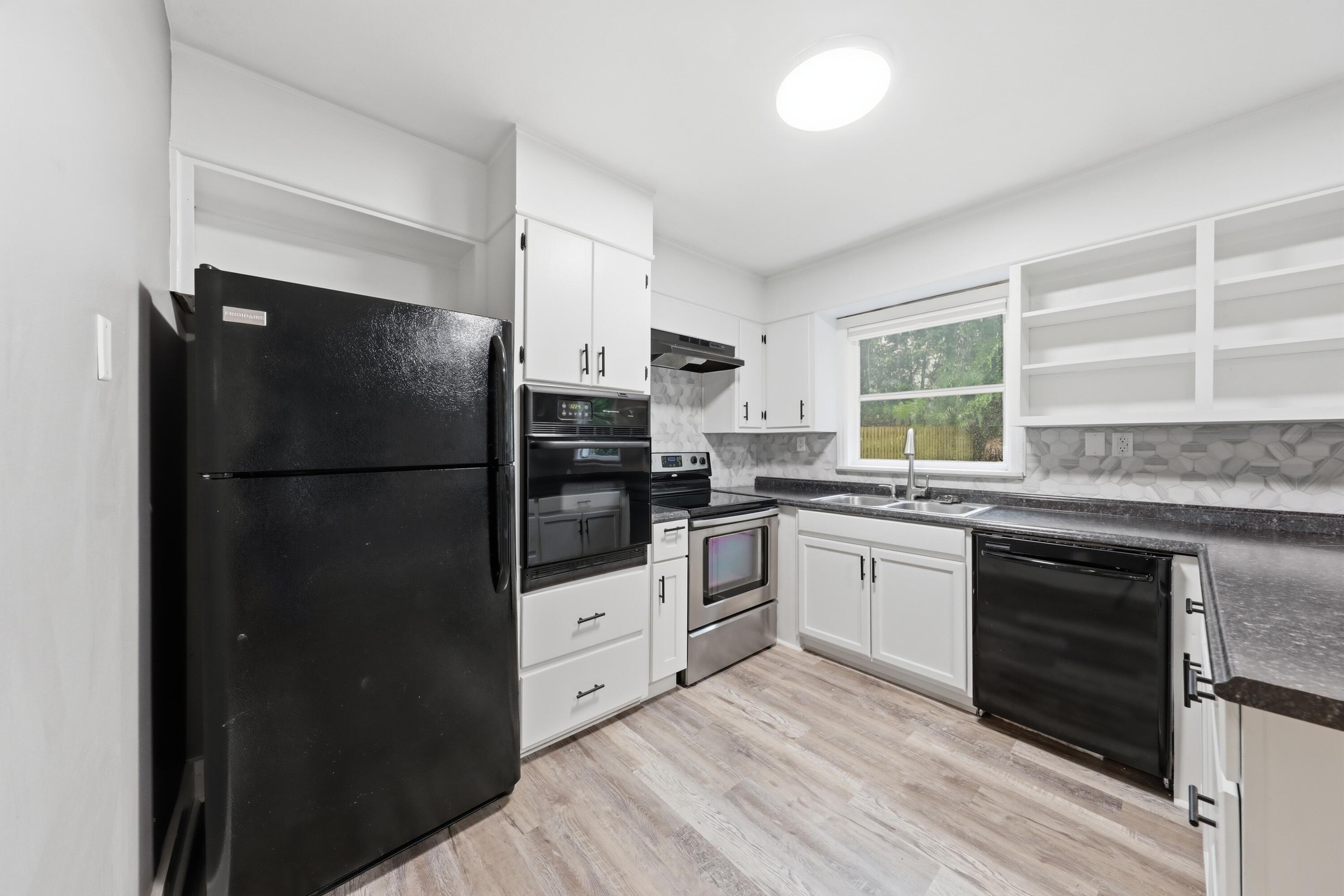 259 Edge Avenue Valparaiso FL 32580