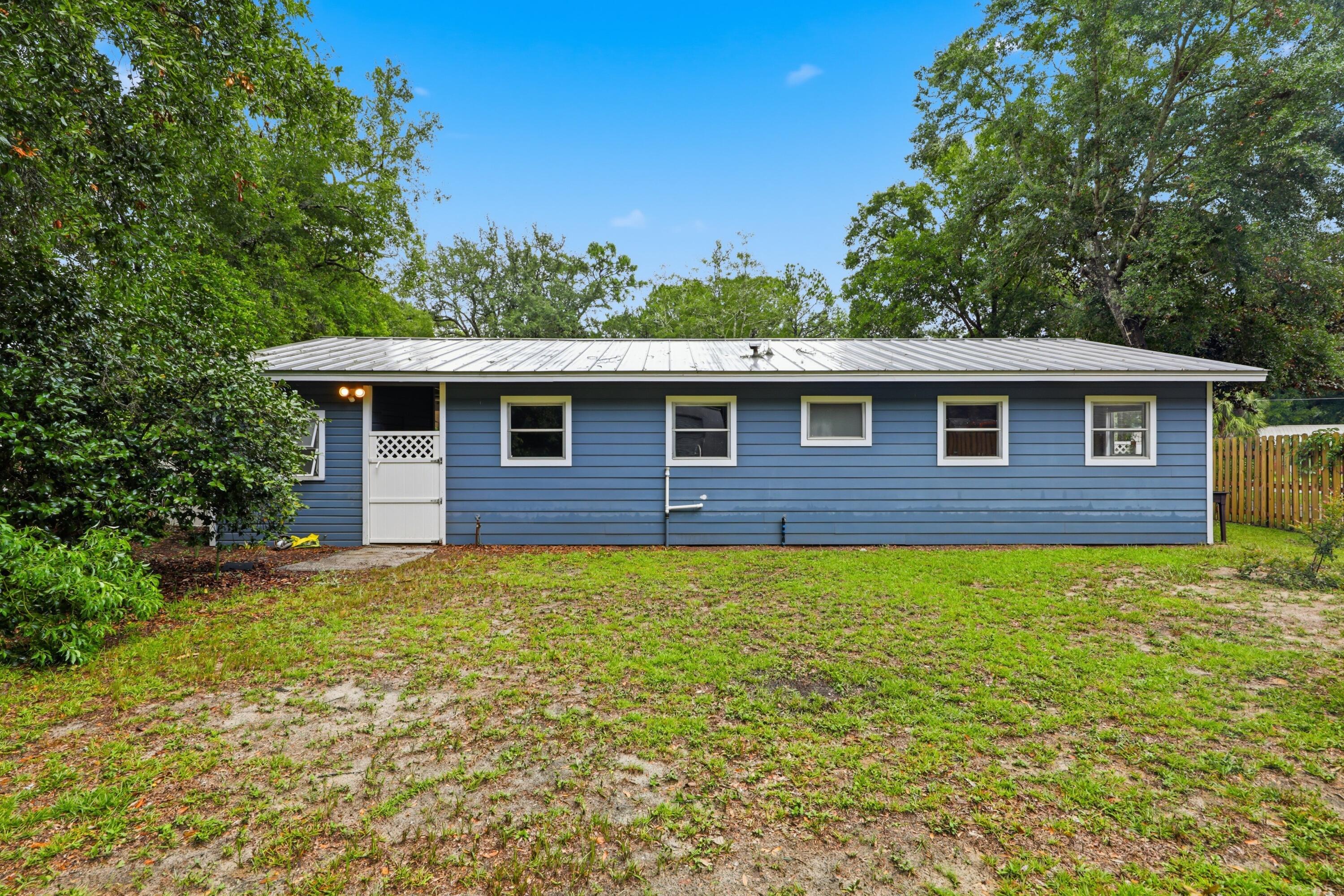259 Edge Avenue Valparaiso FL 32580
