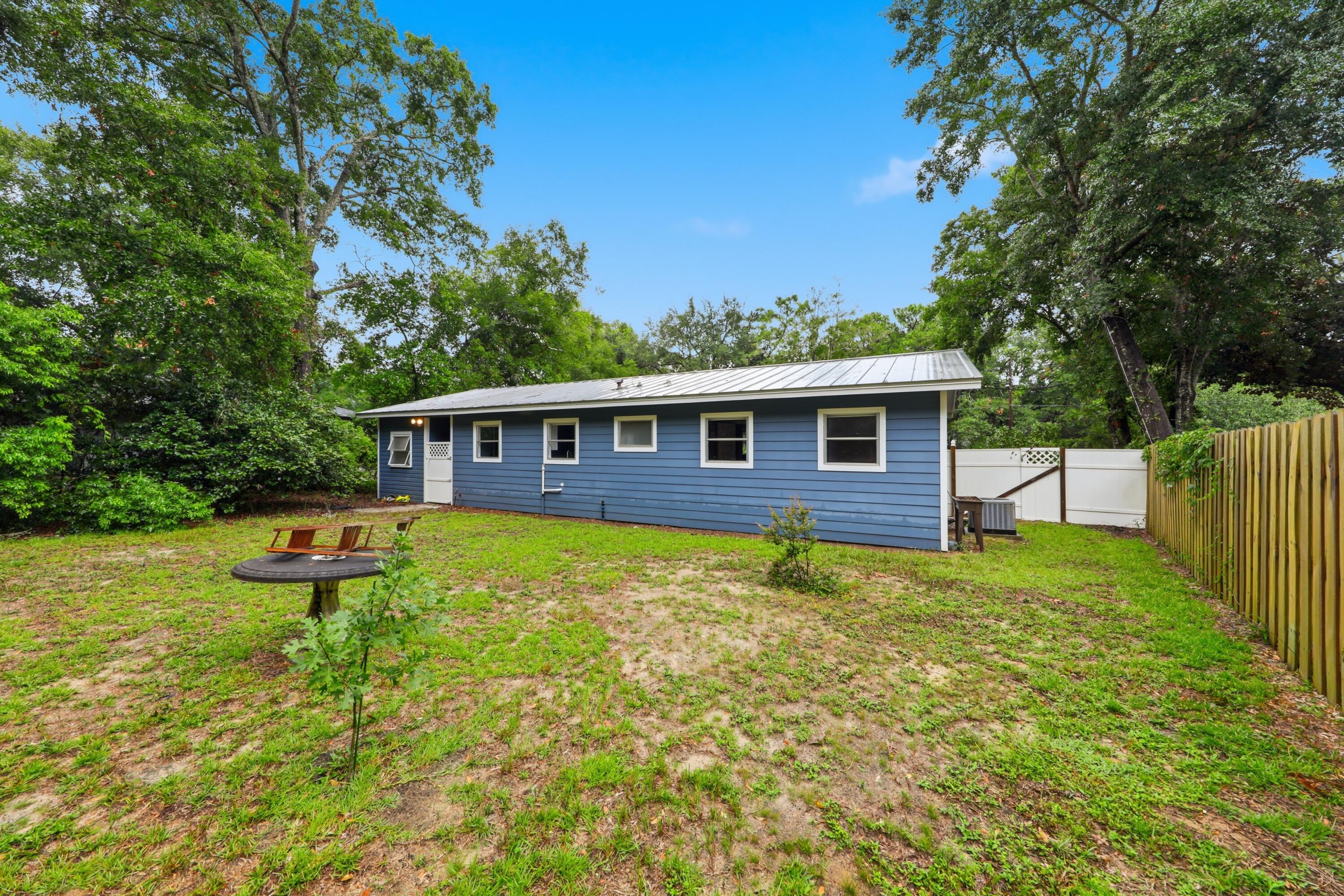 259 Edge Avenue Valparaiso FL 32580