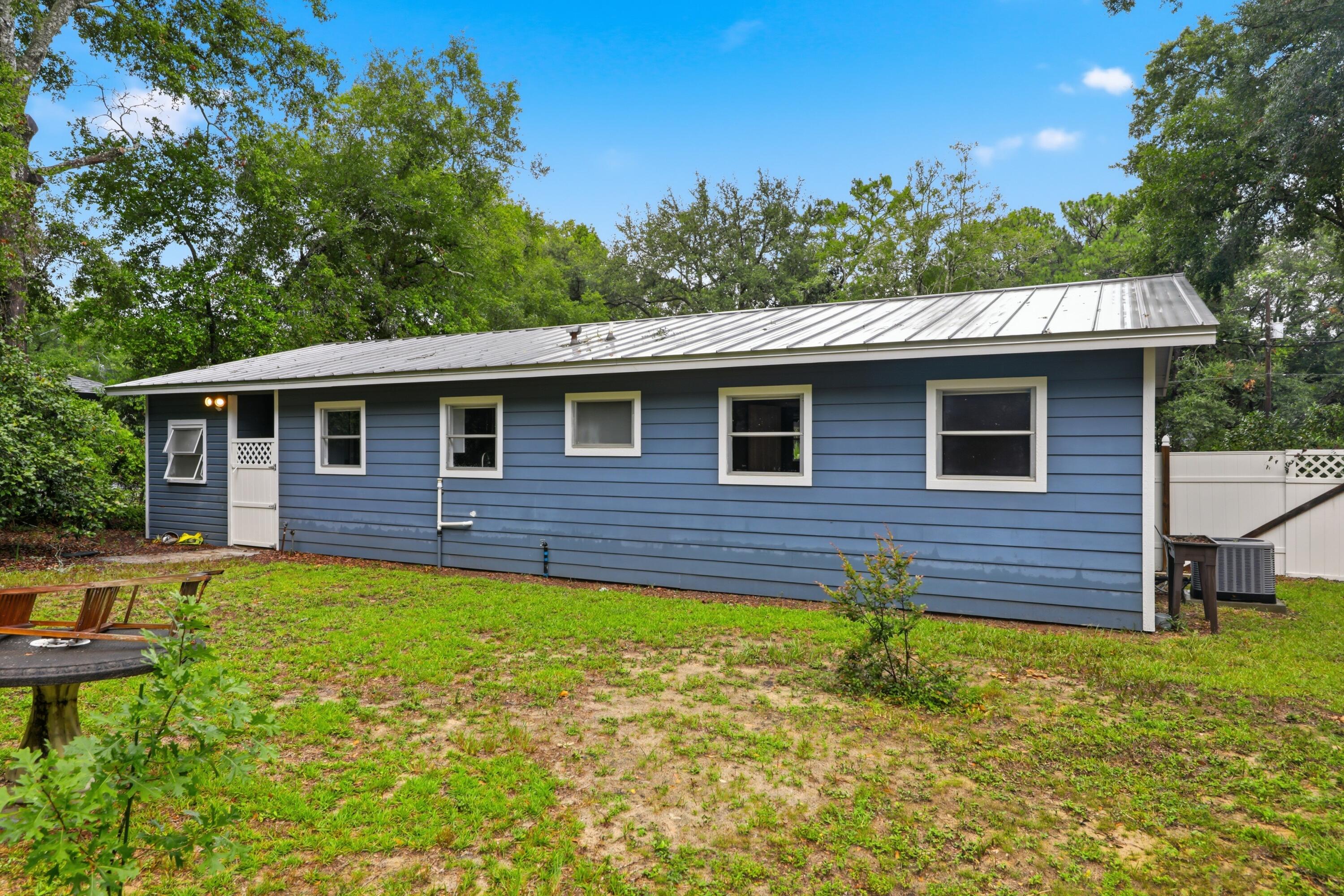 259 Edge Avenue Valparaiso FL 32580