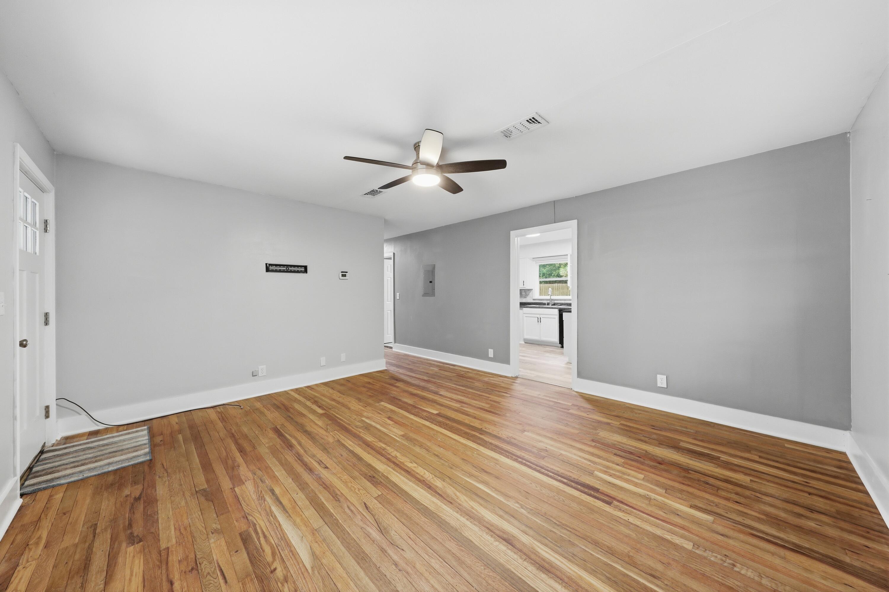 259 Edge Avenue Valparaiso FL 32580