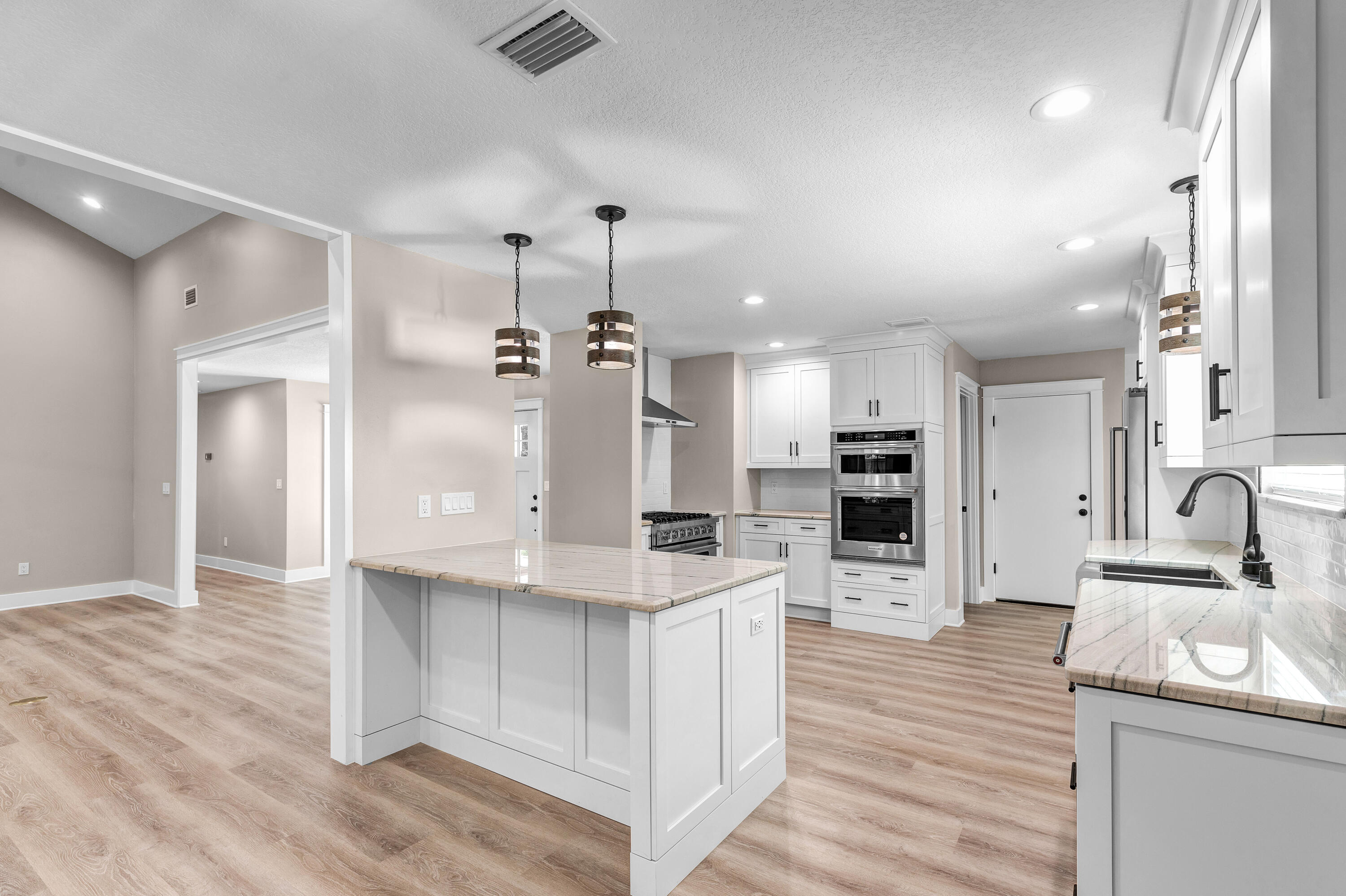 343 Oaklake Lane Niceville FL 32578