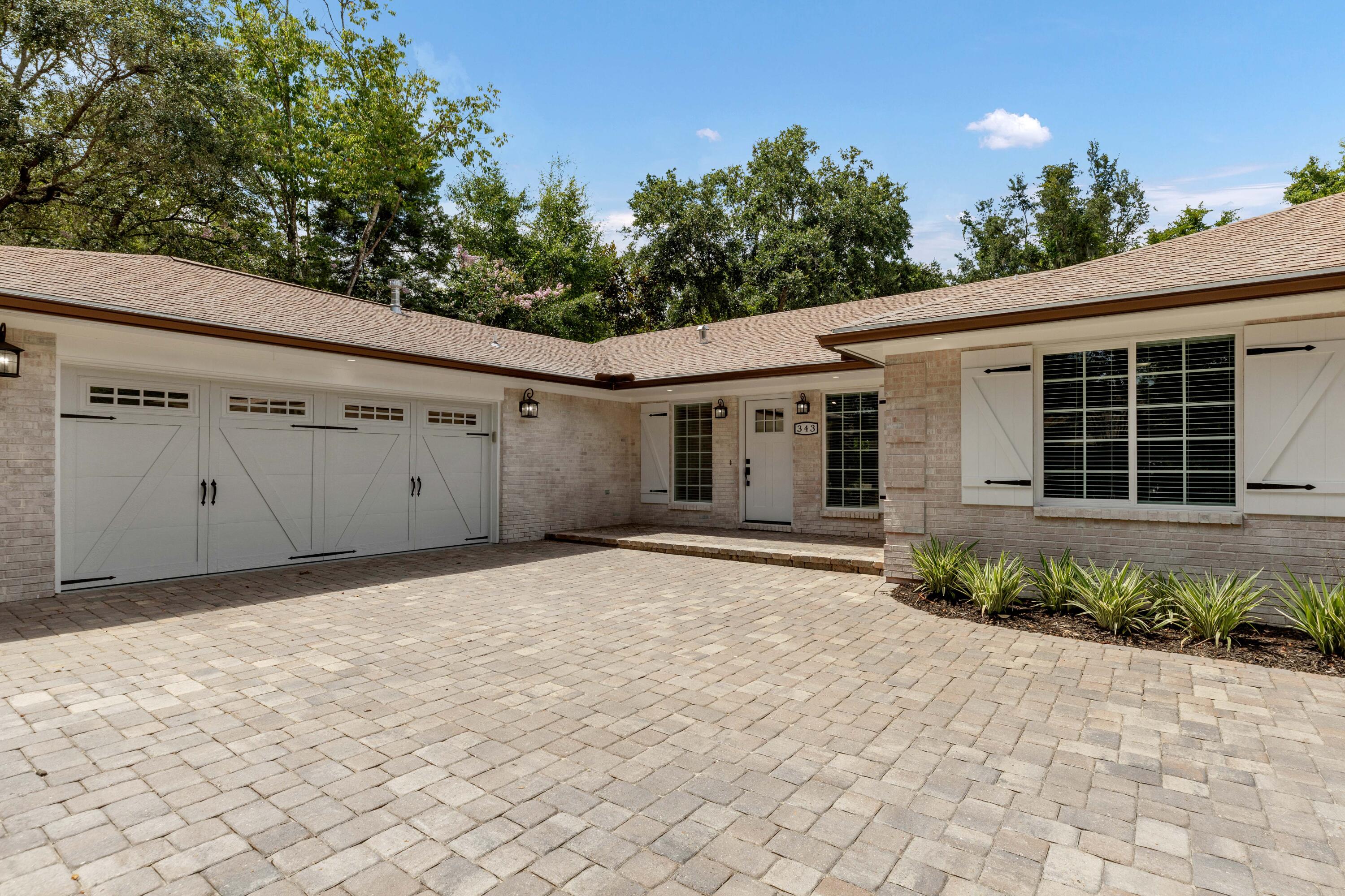 343 Oaklake Lane Niceville FL 32578