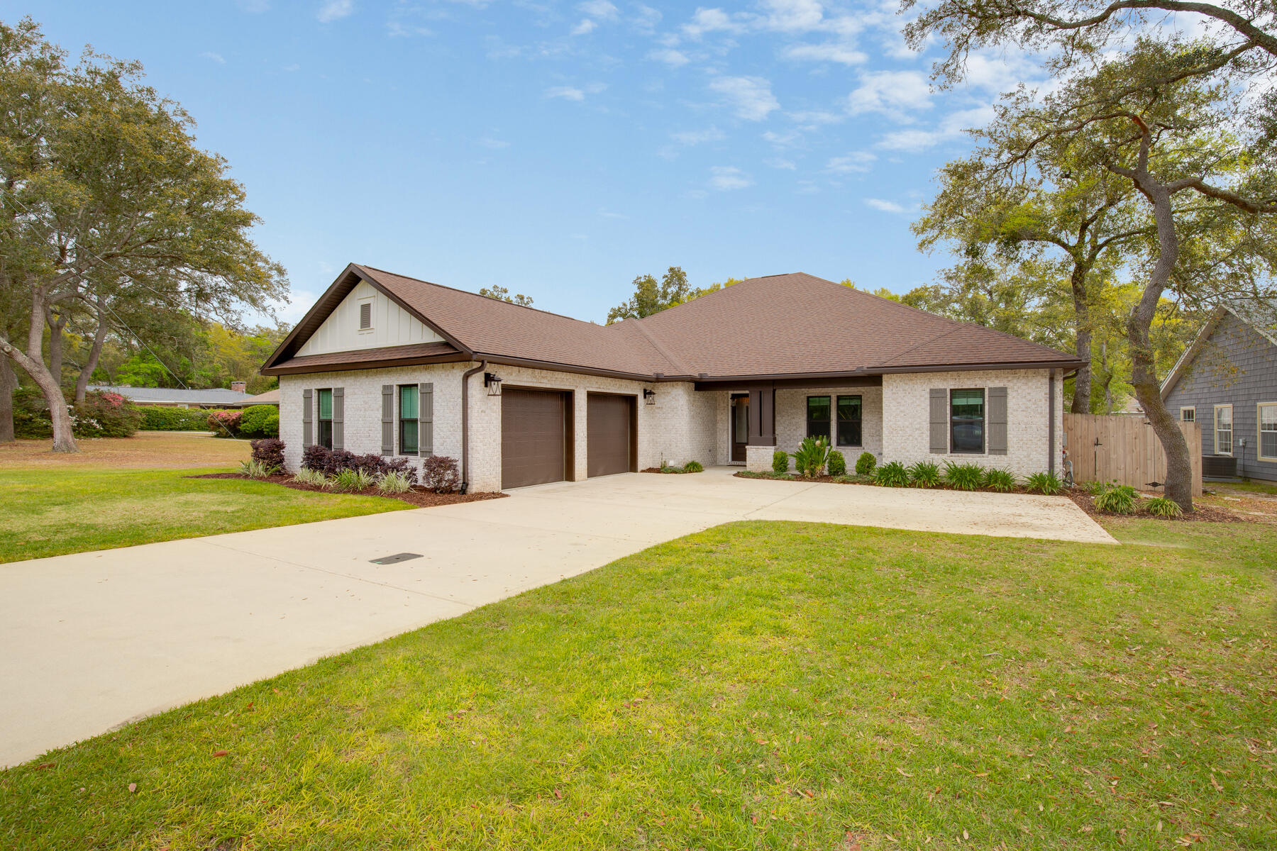 114 Meigs Drive Shalimar FL 32579