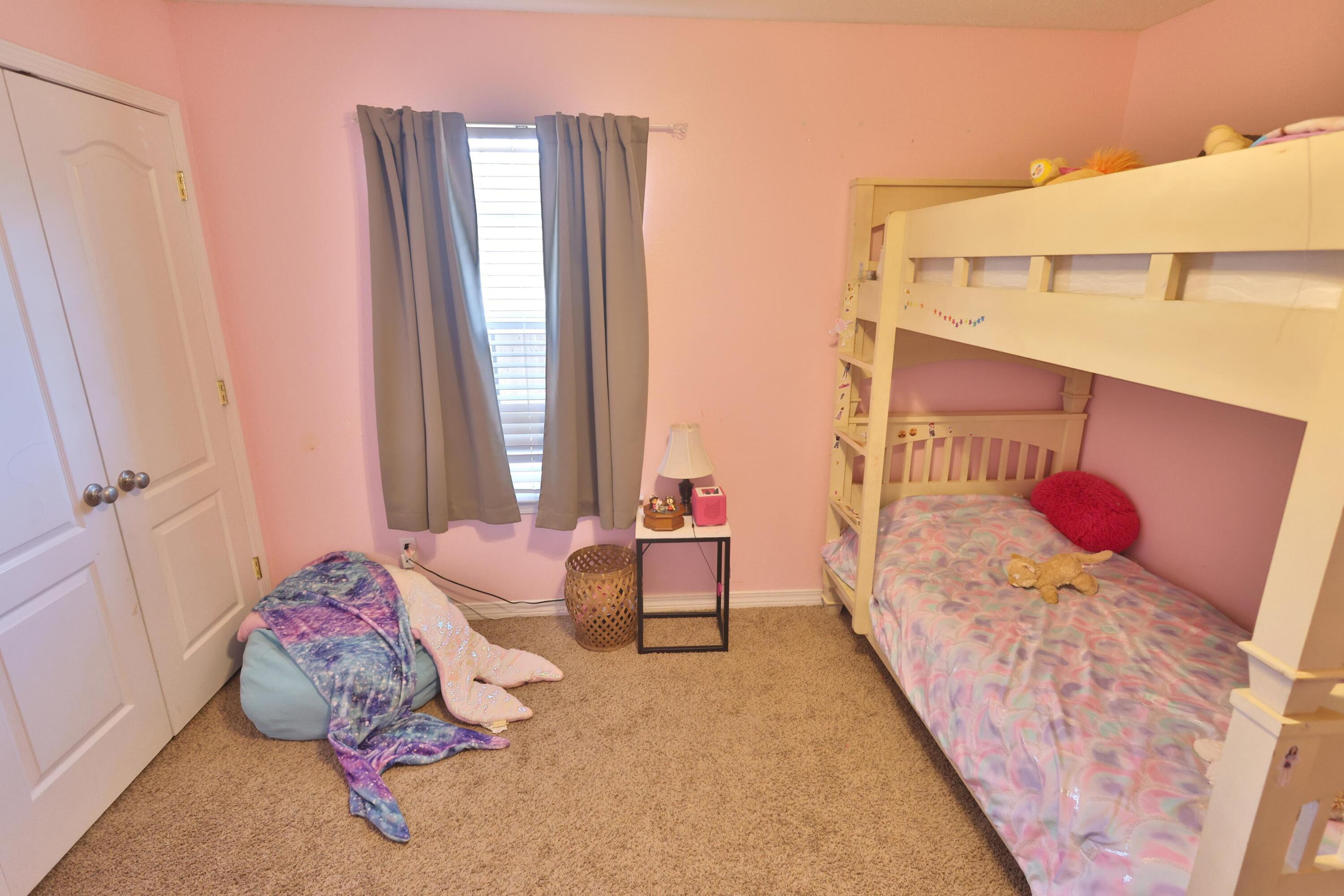 8140 Menorca Street Navarre FL 32566