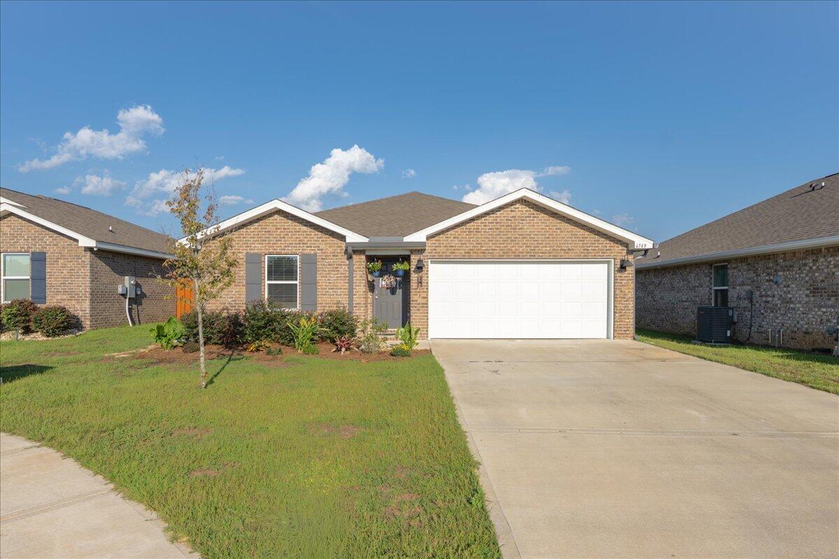 4749 Airmen Drive Crestview FL 32539