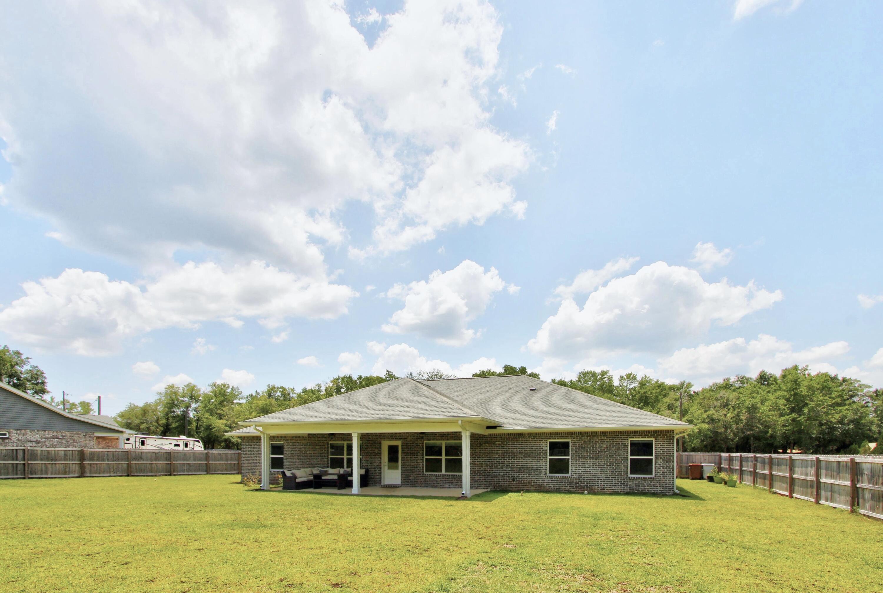 11254 Silverton Drive Milton FL 32583