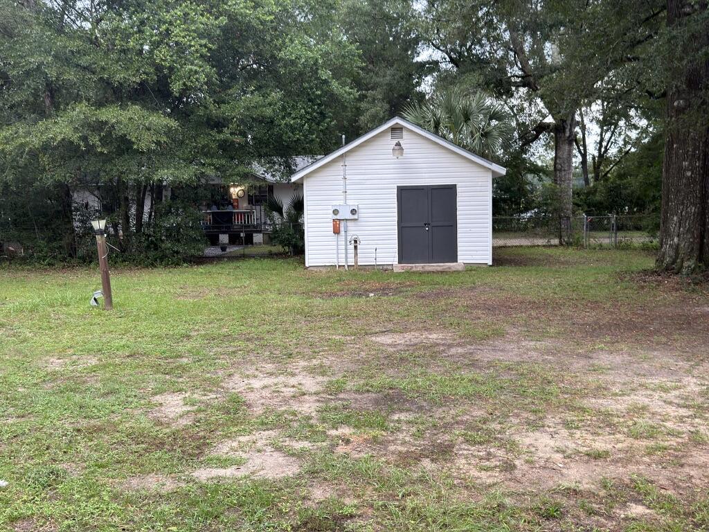 215 E 3rd Avenue Crestview FL 32536