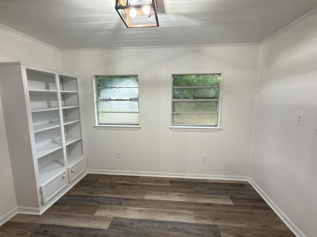 215 E 3rd Avenue Crestview FL 32536