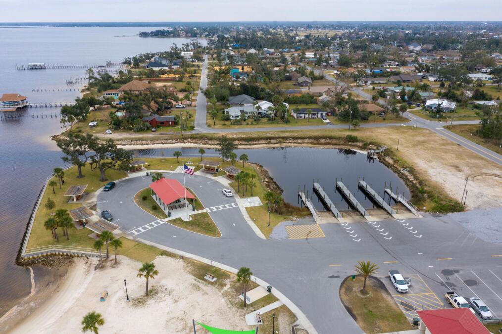 302 Michigan Avenue Lynn Haven FL 32444