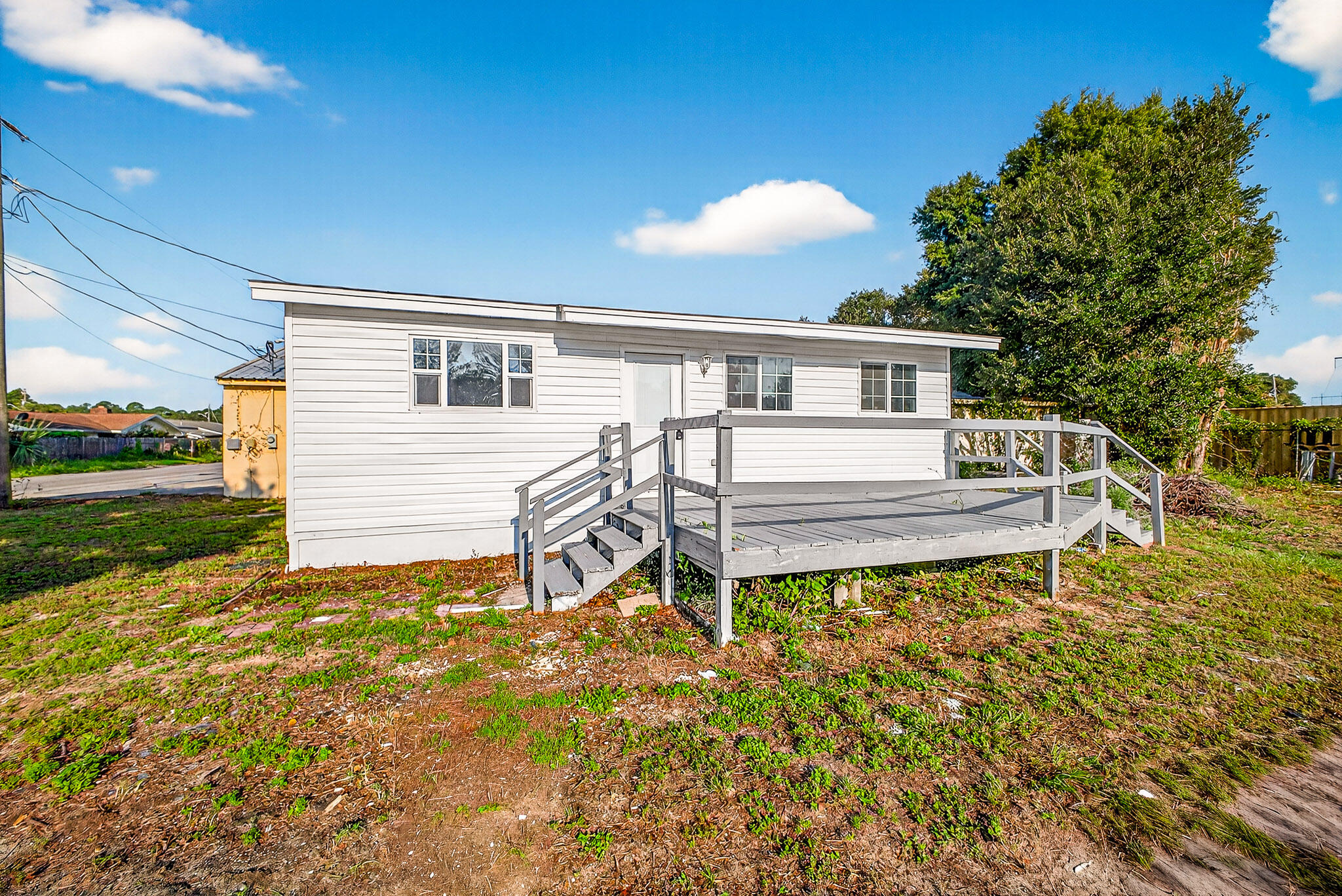 Fort Walton Beach FL, 393 NW Lowery Drive