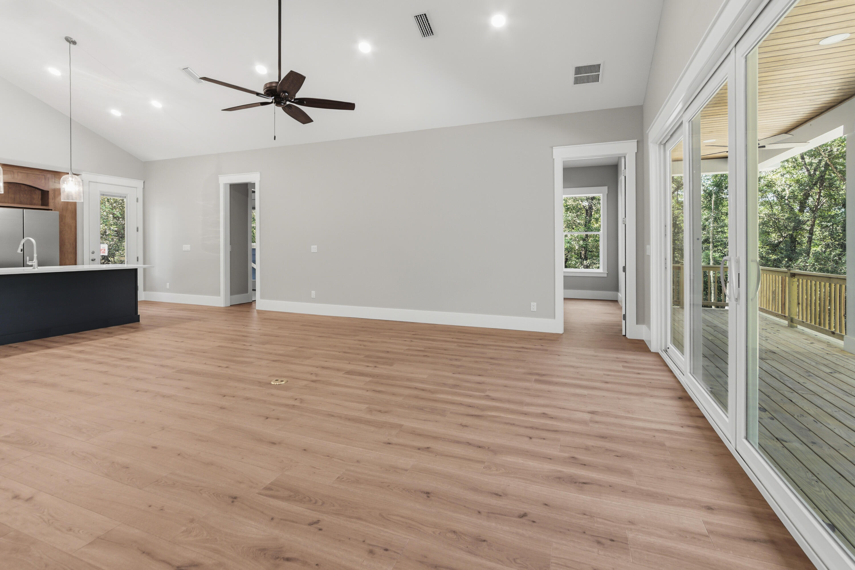 15 Holly Lake Court Defuniak Springs FL 32433