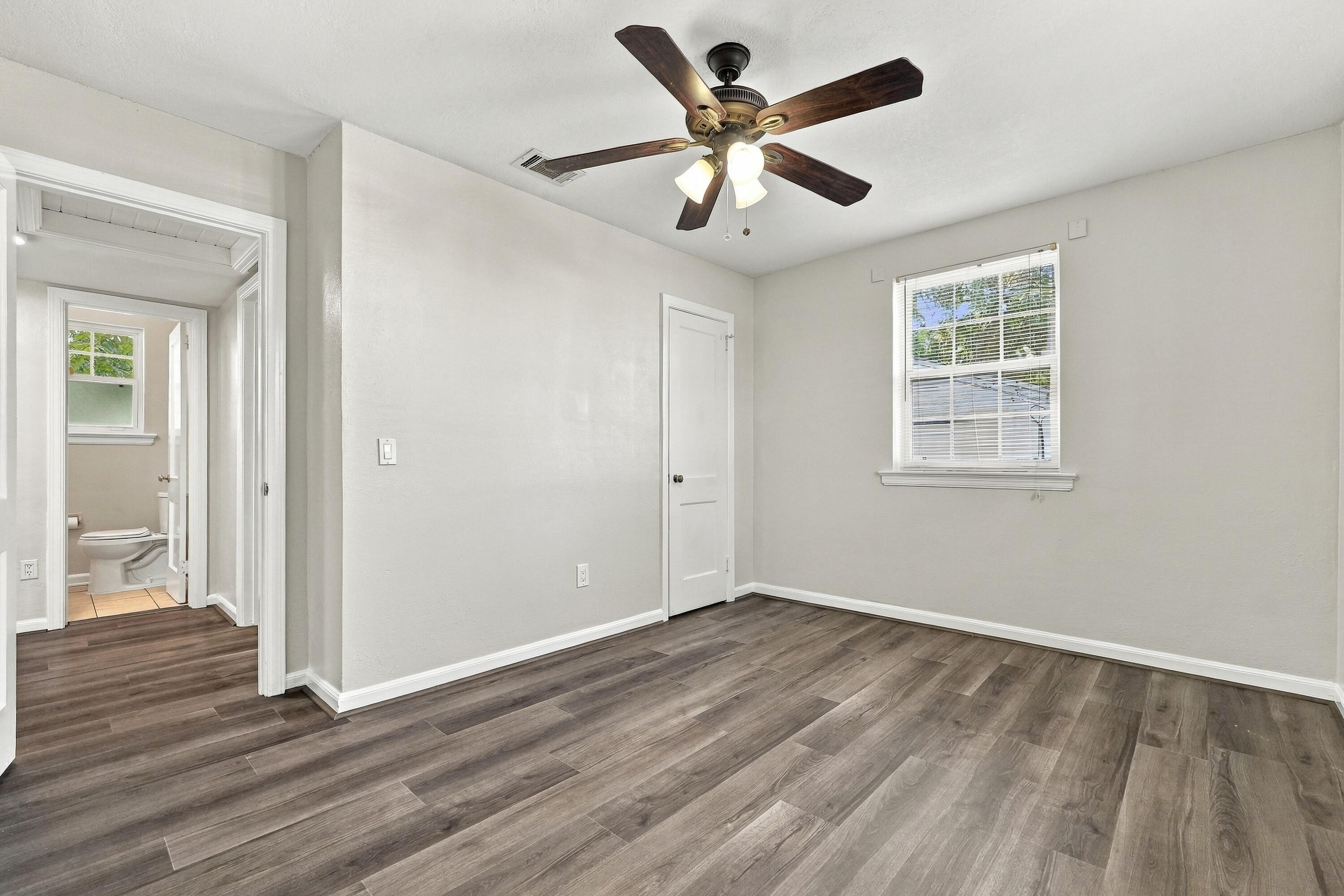 217 NE Highway Avenue Fort Walton Beach FL 32547