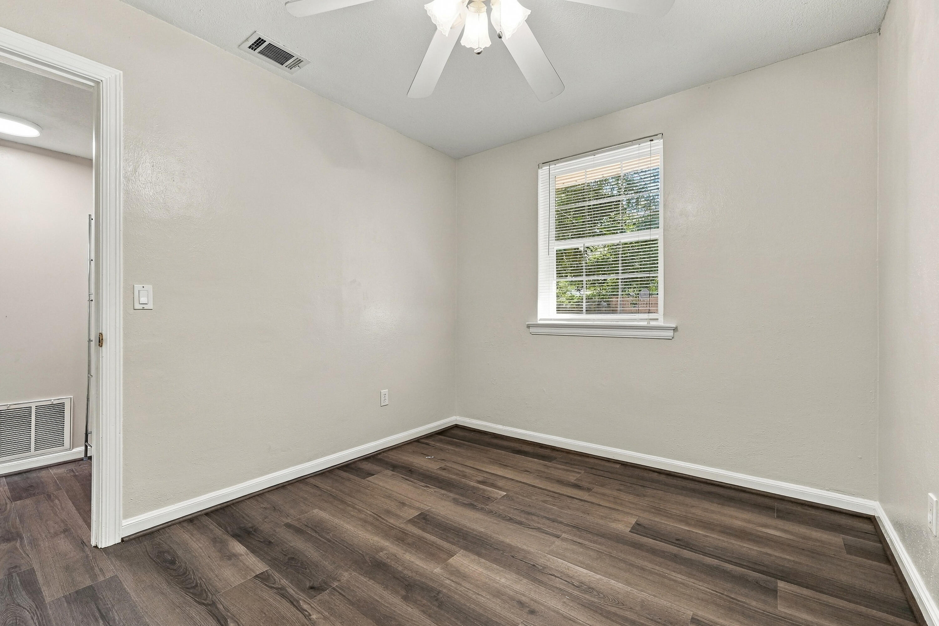 217 NE Highway Avenue Fort Walton Beach FL 32547