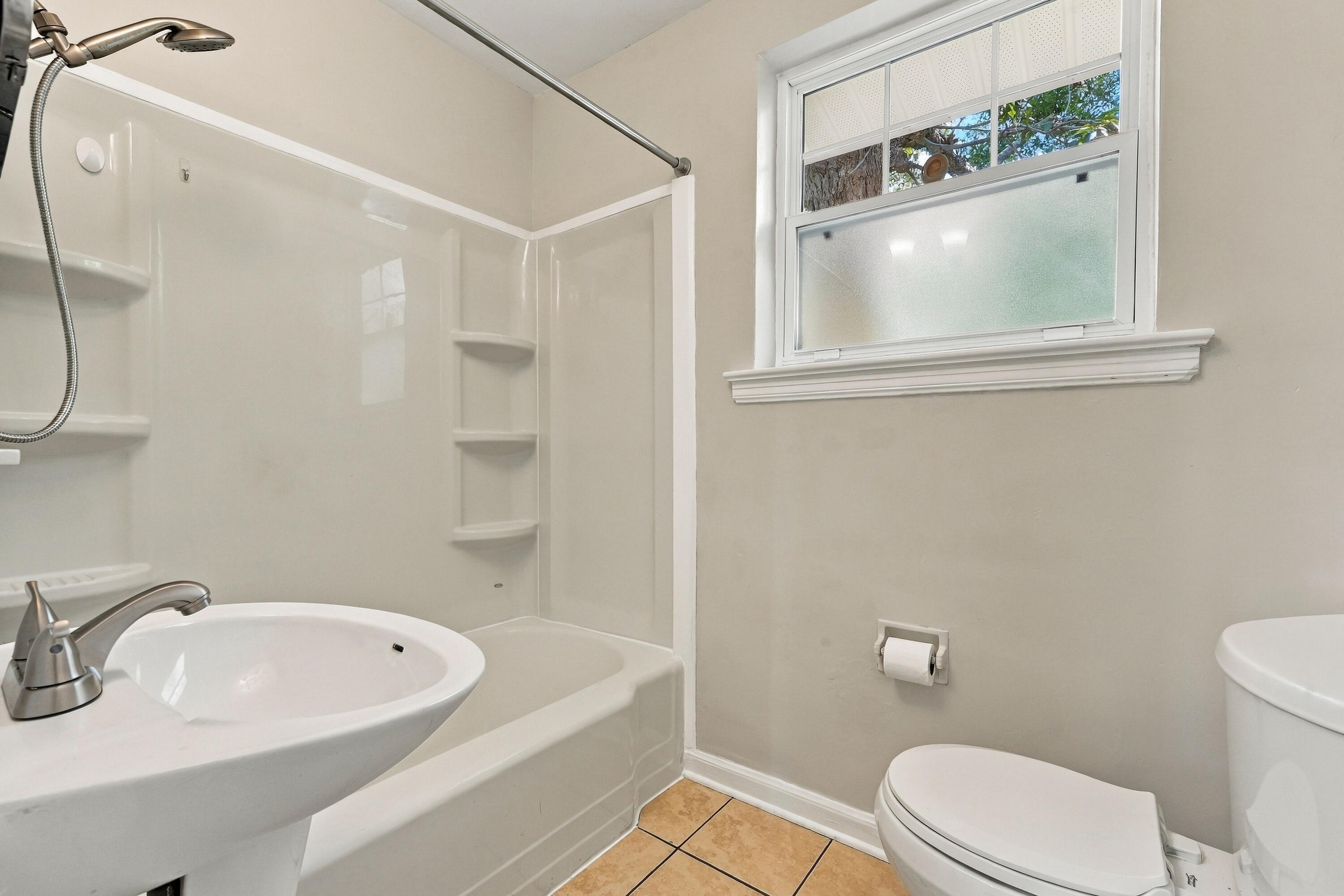 217 NE Highway Avenue Fort Walton Beach FL 32547