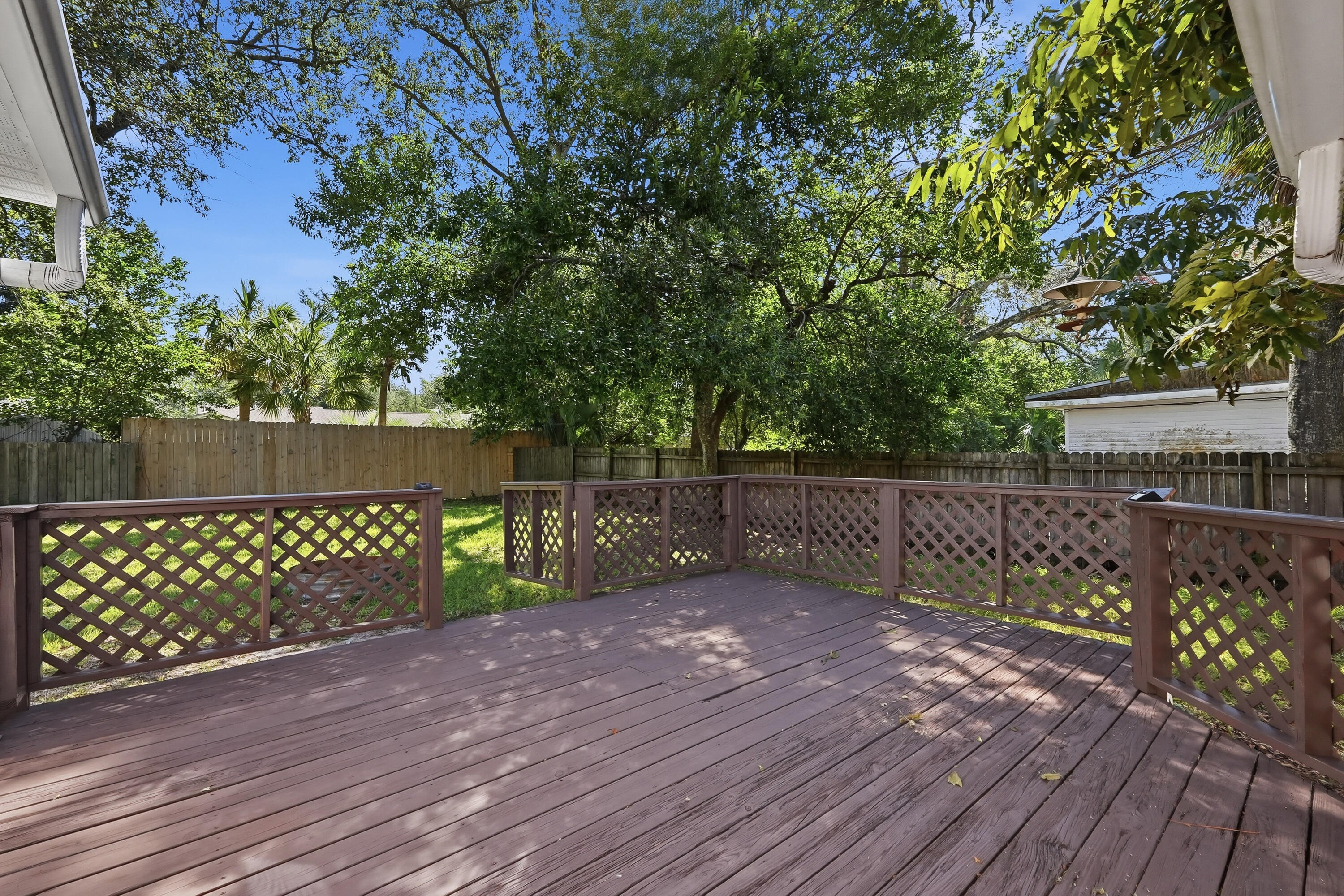 217 NE Highway Avenue Fort Walton Beach FL 32547