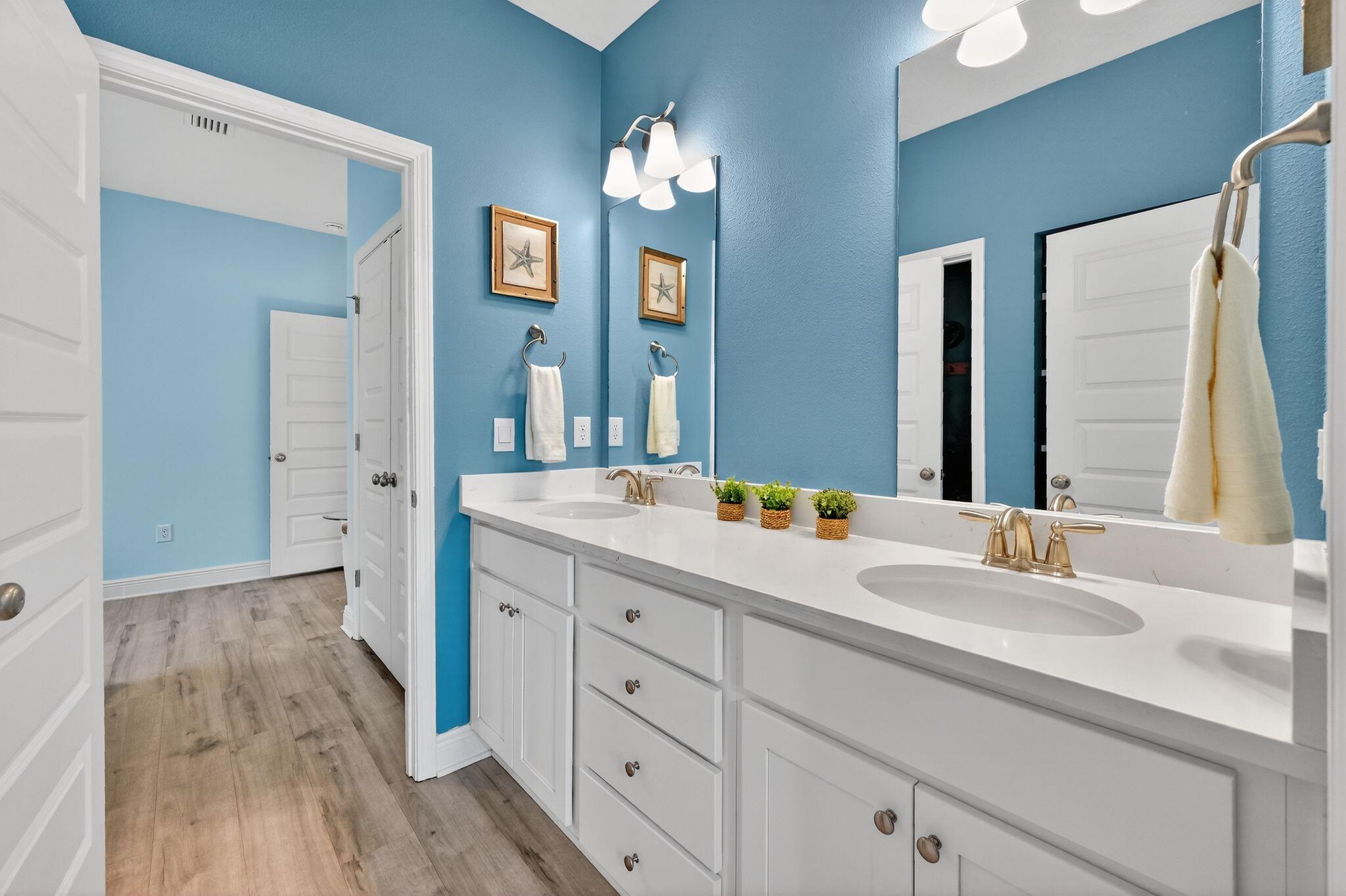 27 E Oak Trees Lane Freeport FL 32439