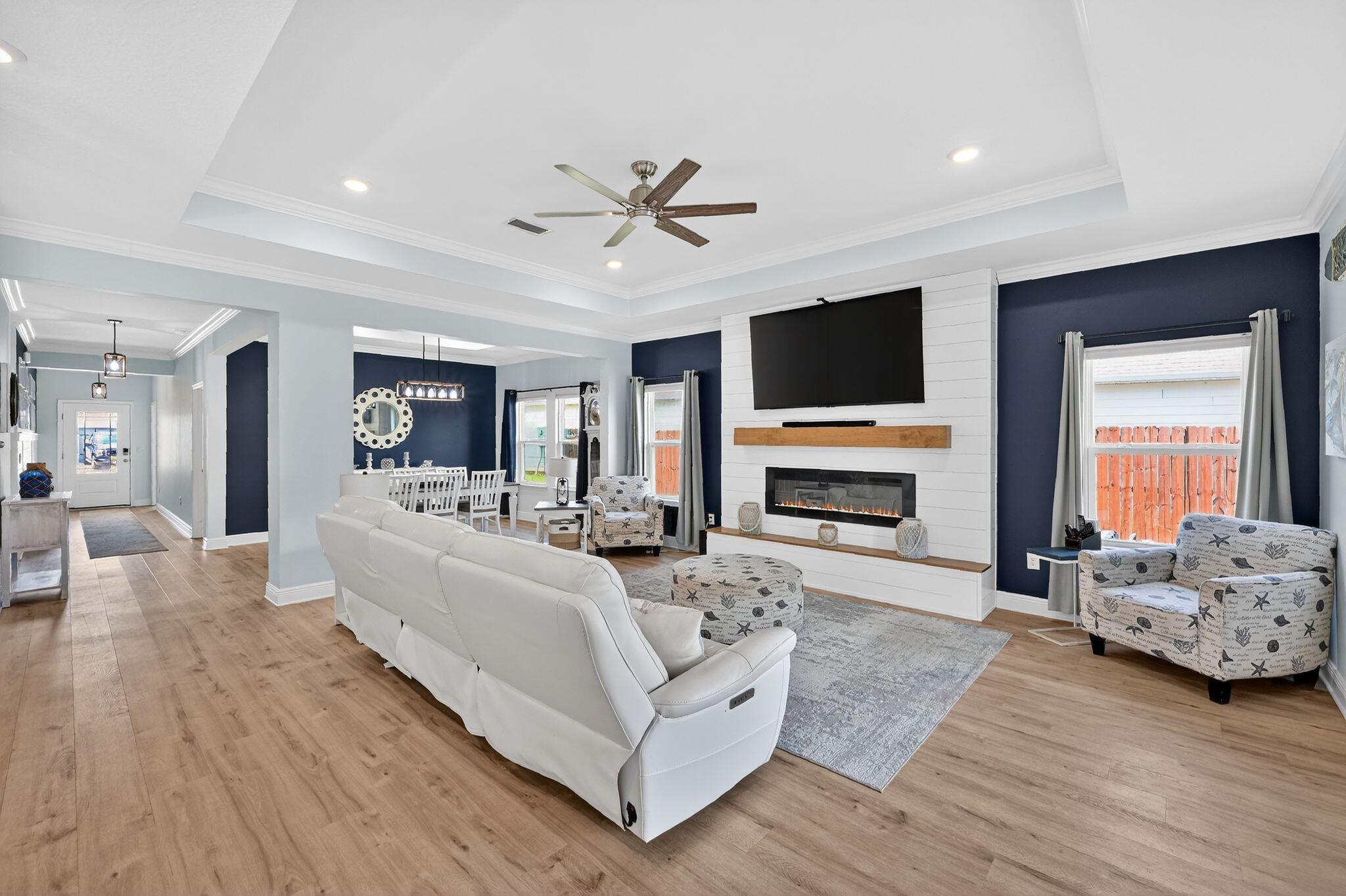 27 E Oak Trees Lane Freeport FL 32439