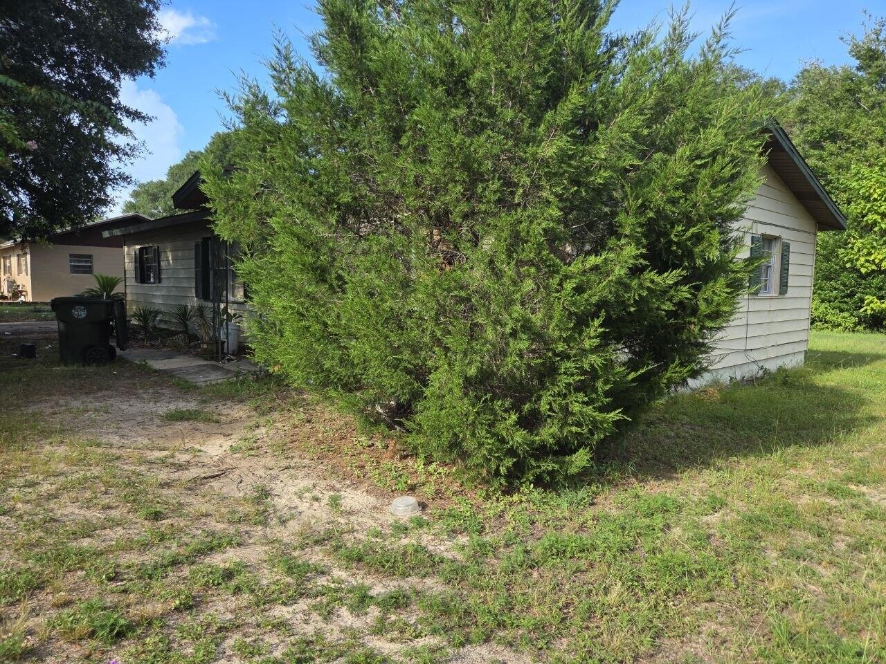 163 Fredrick Drive Defuniak Springs FL 32433
