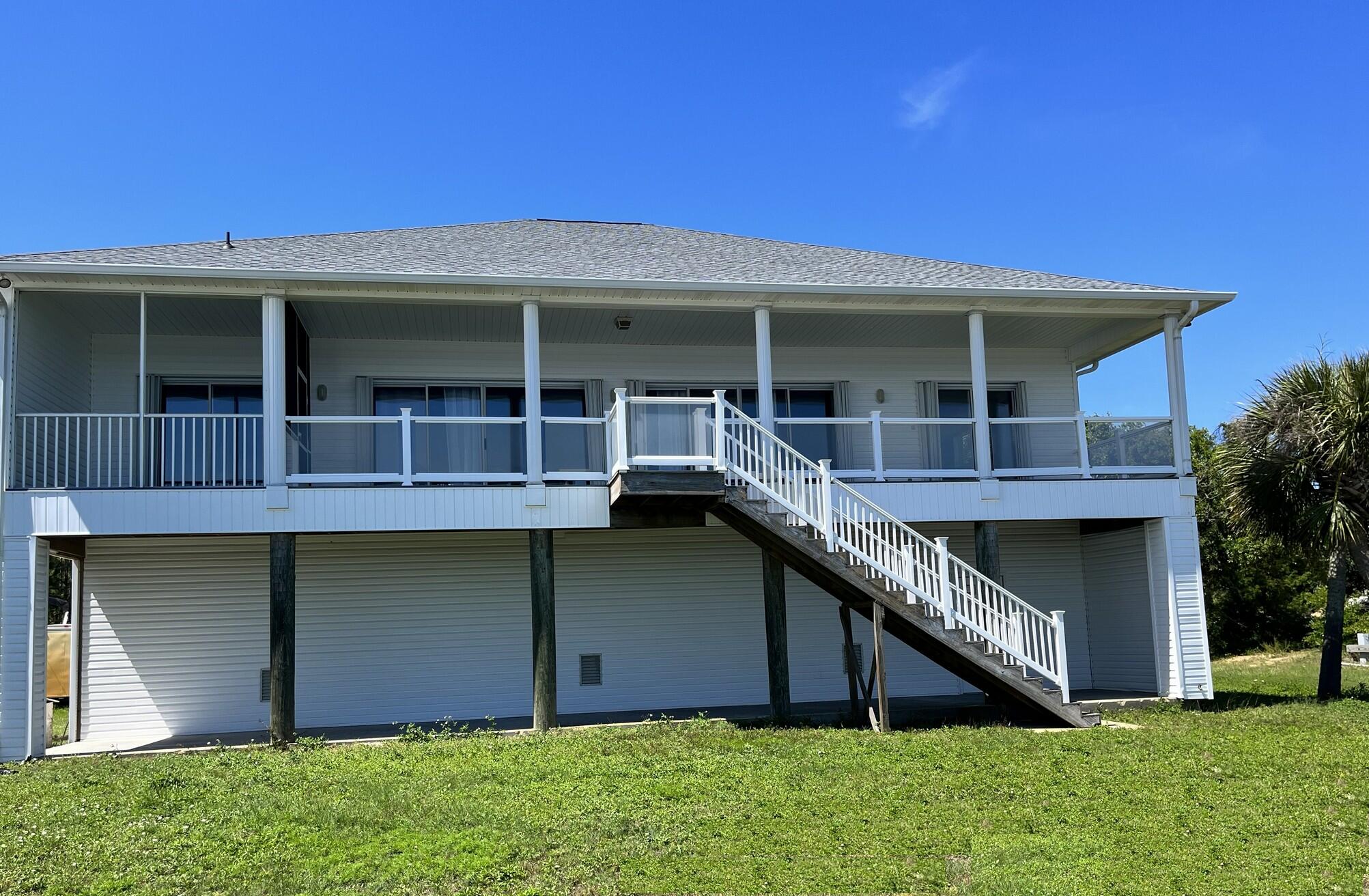 4881 Soundside Drive Gulf Breeze FL 32563