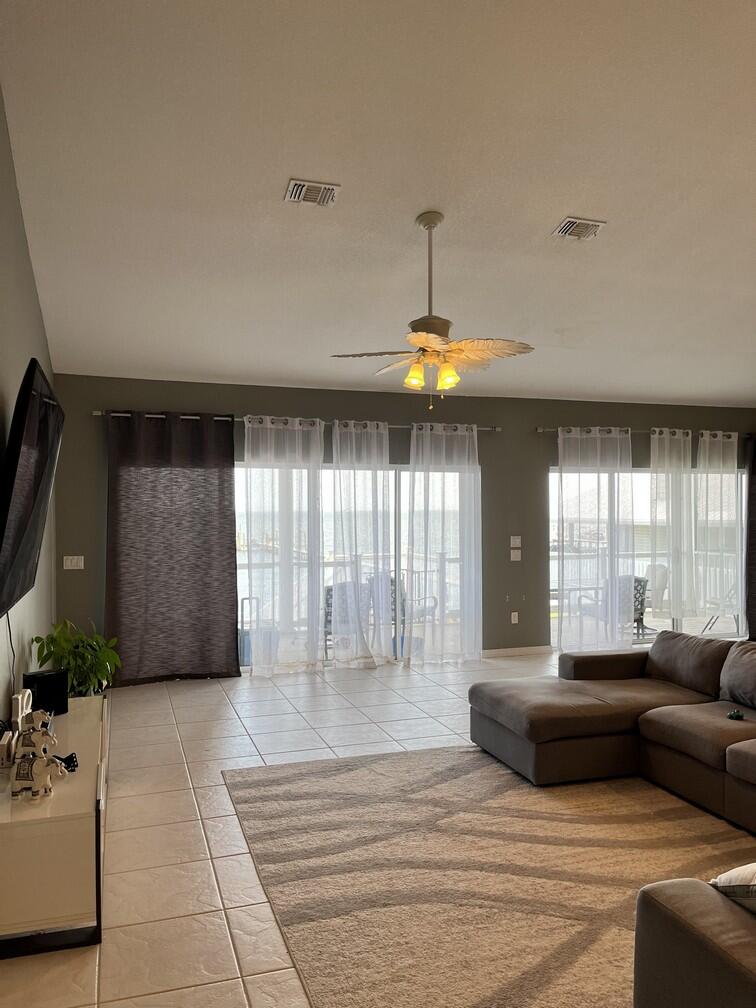 4881 Soundside Drive Gulf Breeze FL 32563