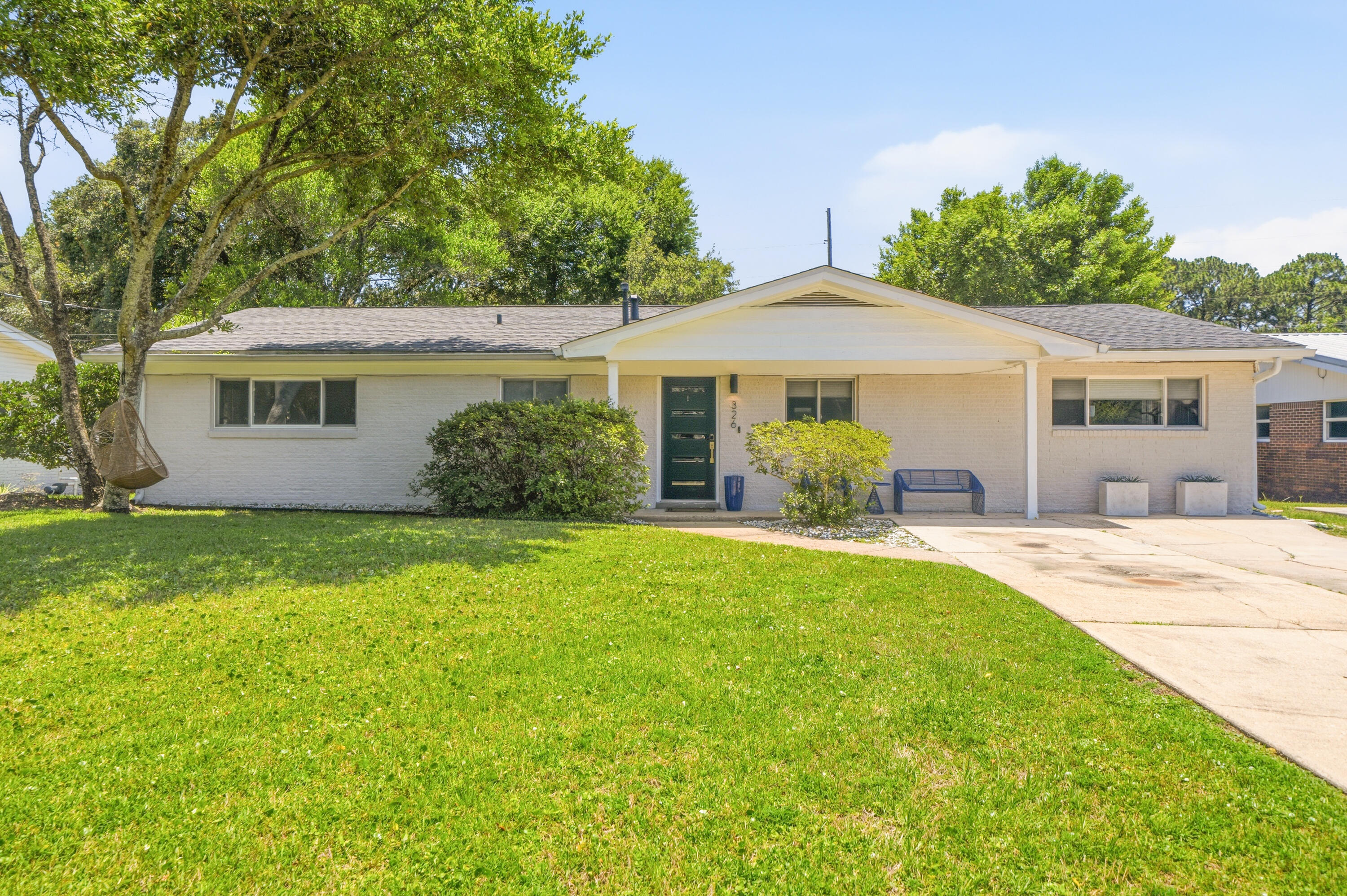 326 NW Leah Miller Drive Fort Walton Beach FL 32548