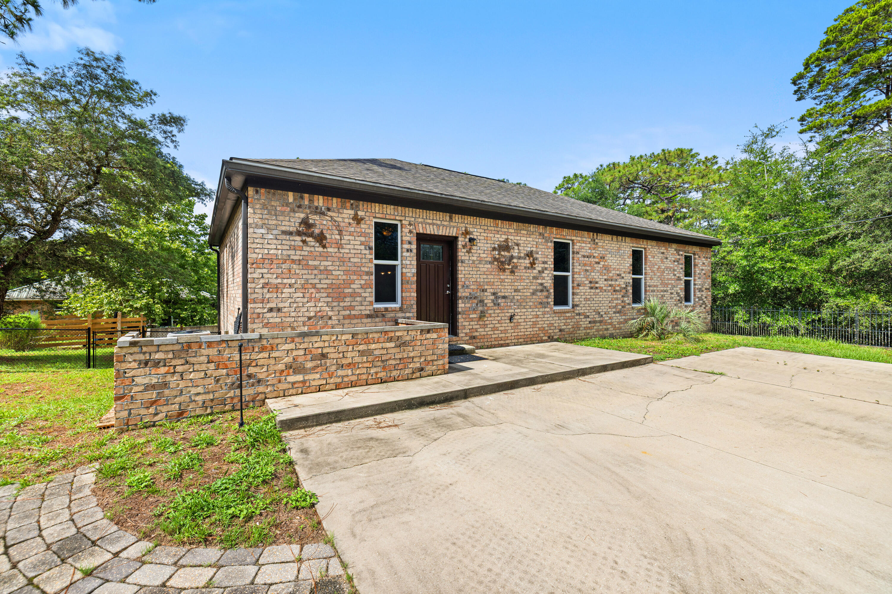 409 Hart Street Niceville FL 32578