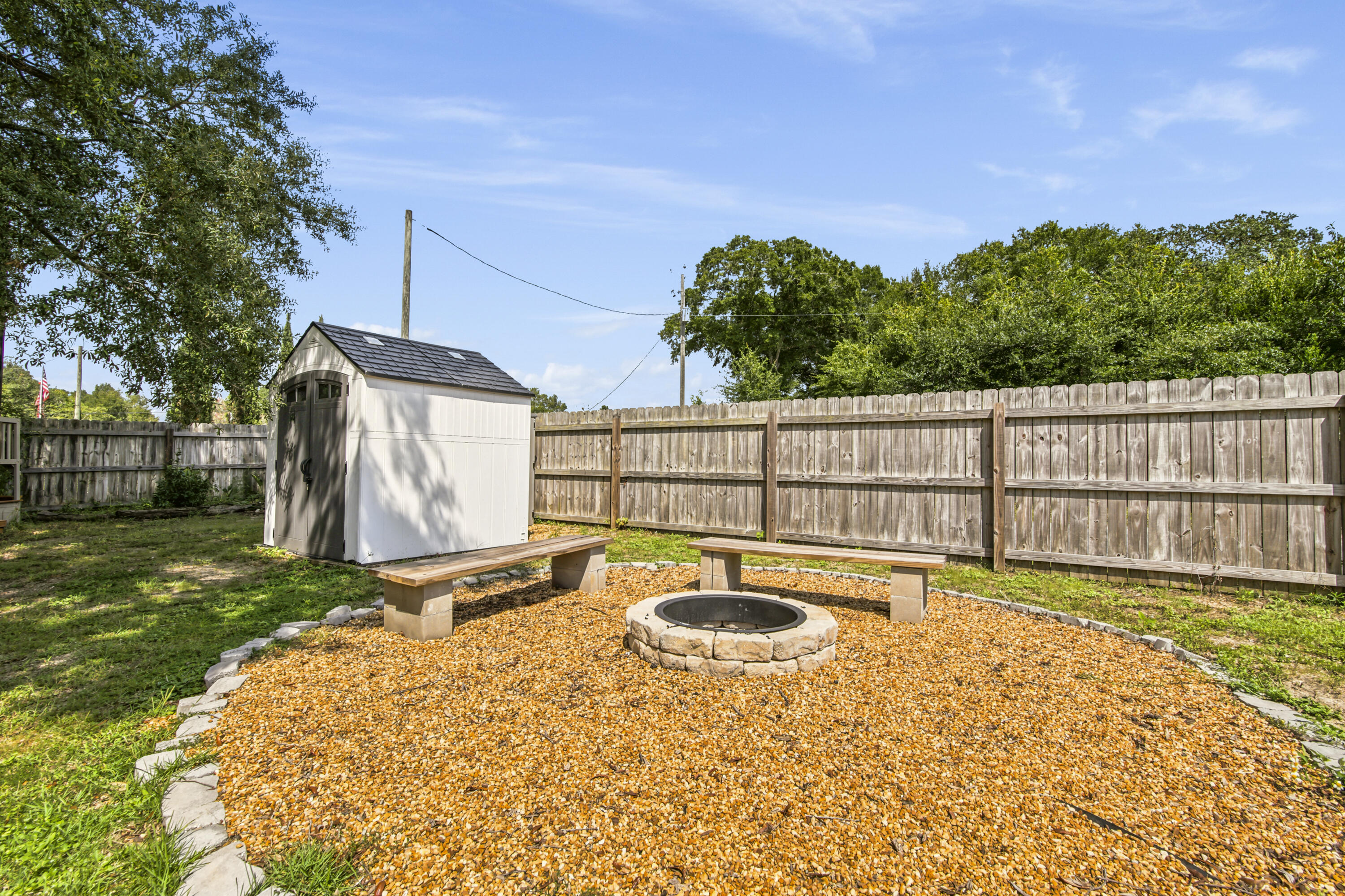 340 Chicago Avenue Valparaiso FL 32580