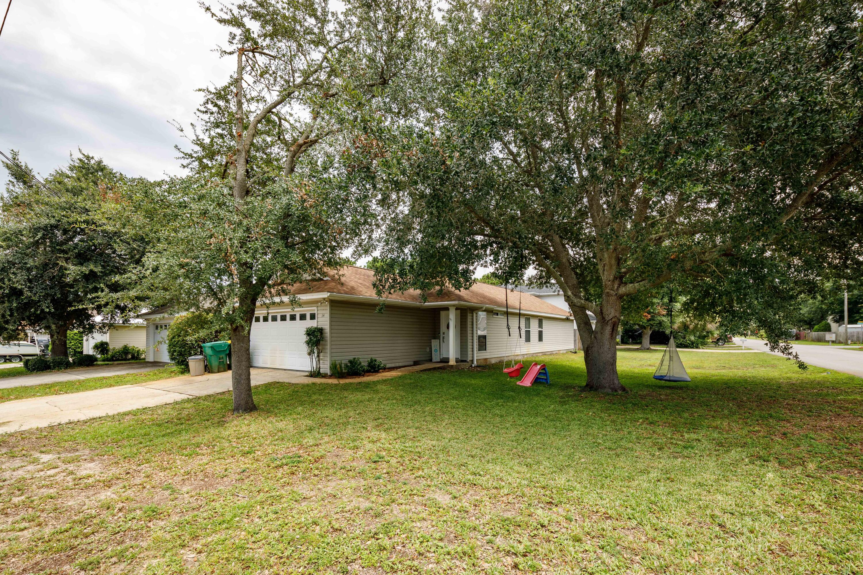 14 2nd Street Shalimar FL 32579