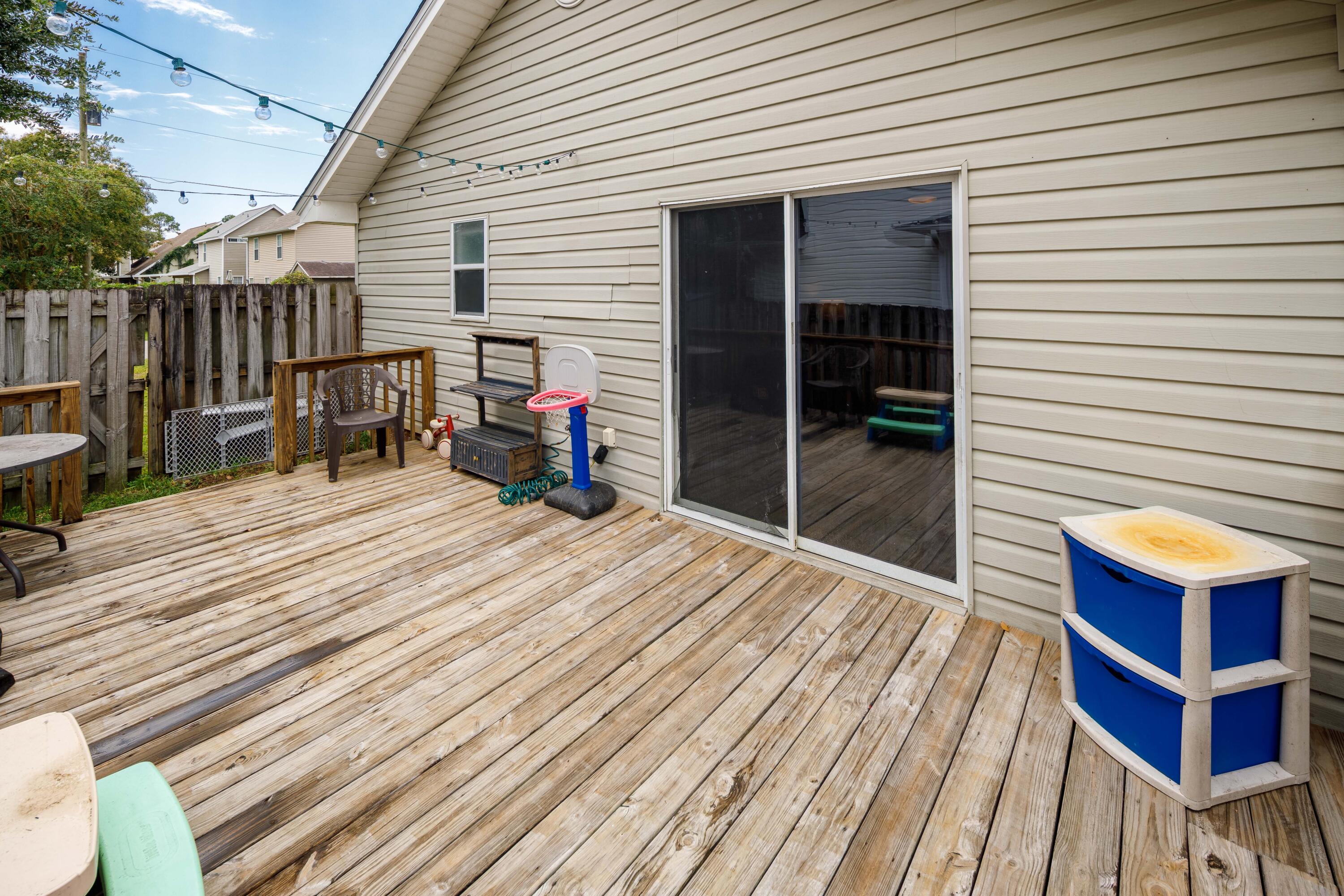 14 2nd Street Shalimar FL 32579