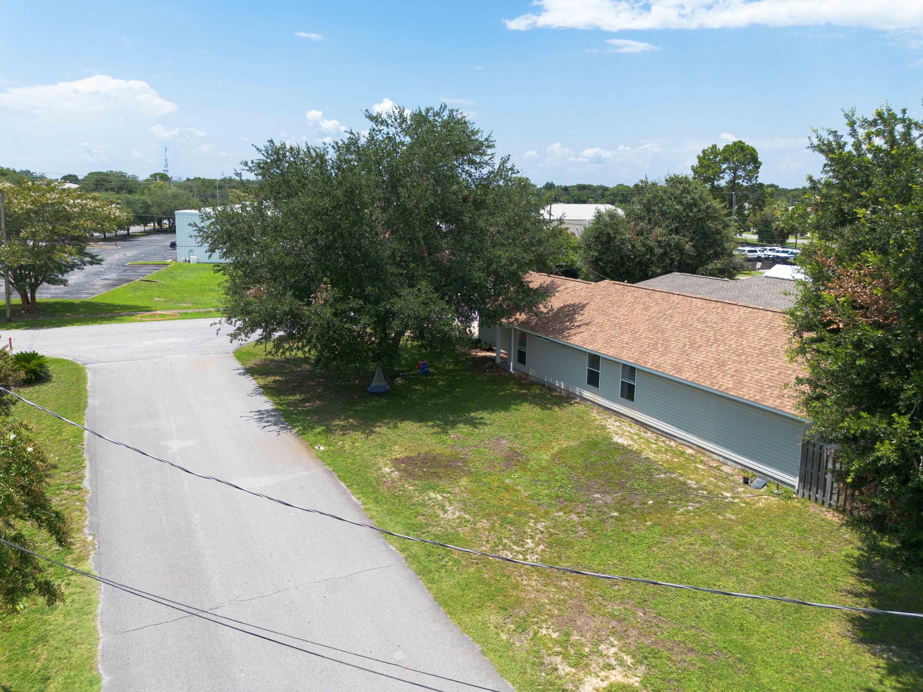 14 2nd Street Shalimar FL 32579