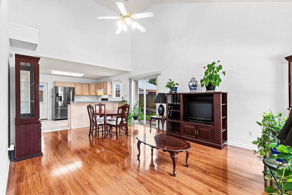 974 Pacific Silver Court Fort Walton Beach FL 32547