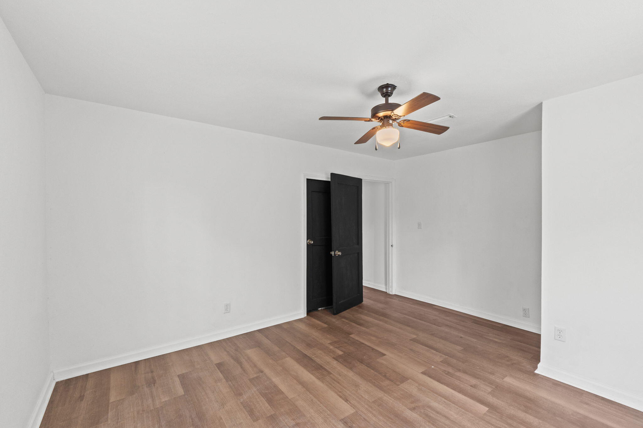 668 Wrights Creek Road Caryville FL 32427