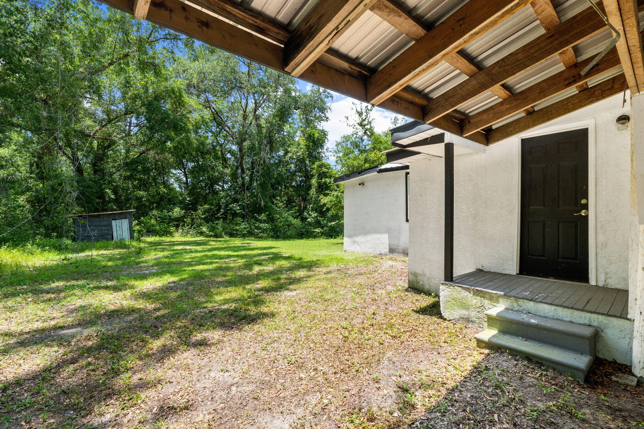 668 Wrights Creek Road Caryville FL 32427