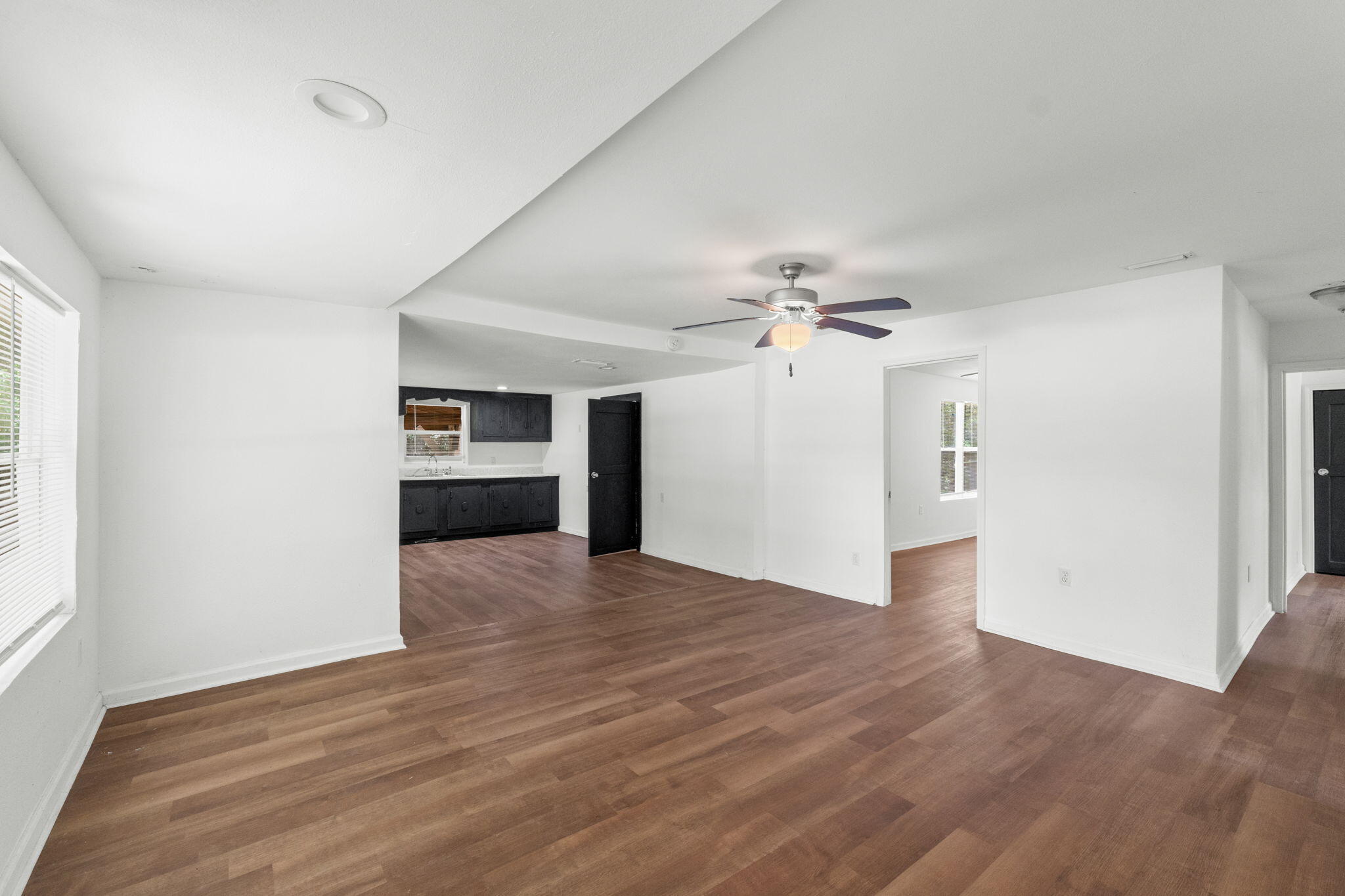 668 Wrights Creek Road Caryville FL 32427