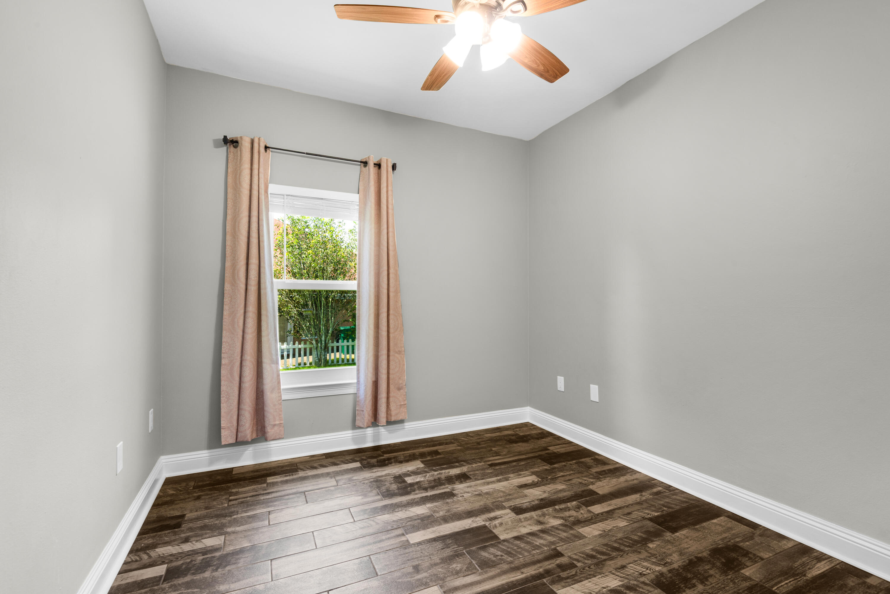 1609 Malta Cove Niceville FL 32578