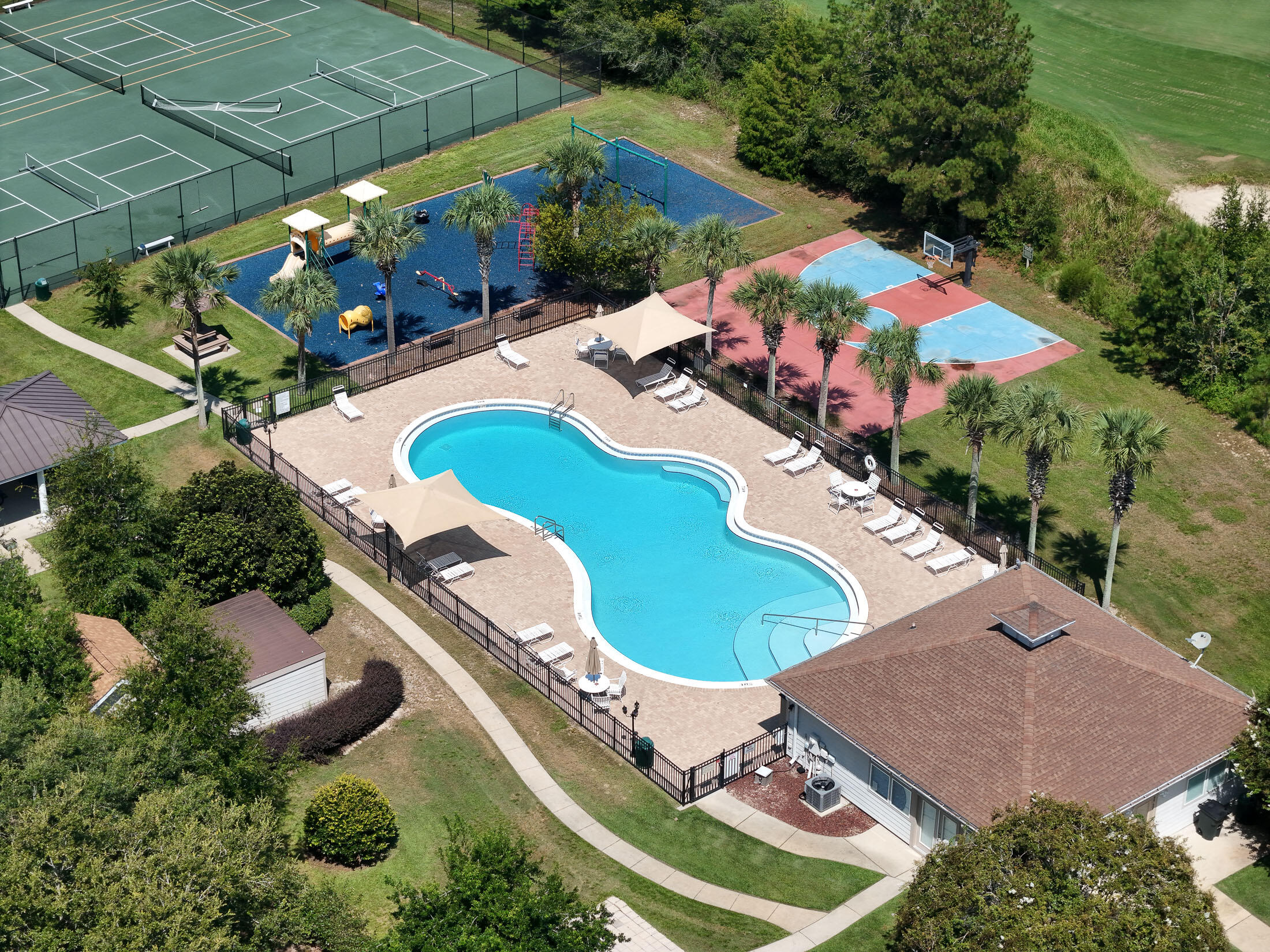 132 Gulf Pines Court Freeport FL 32439