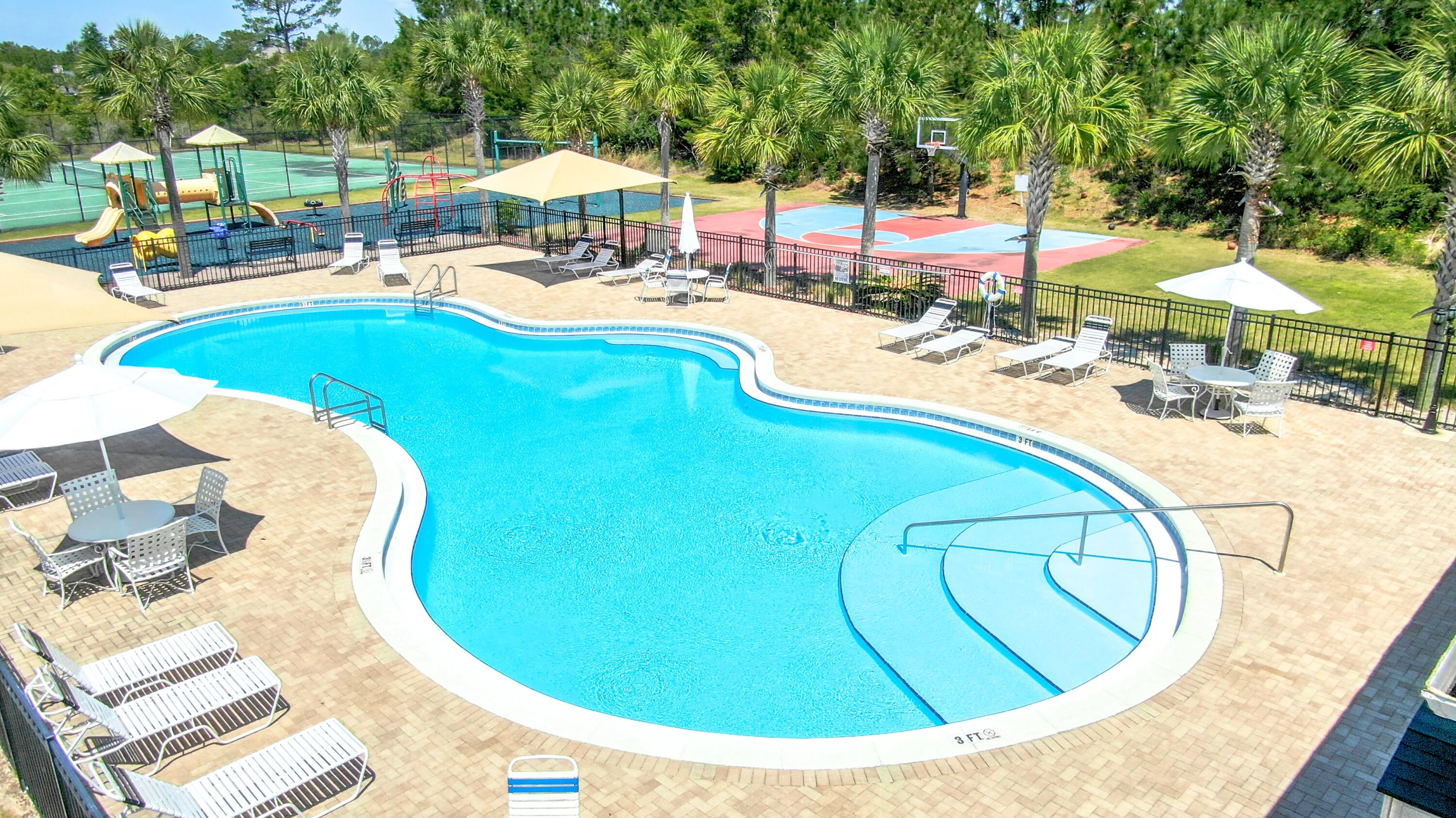 132 Gulf Pines Court Freeport FL 32439
